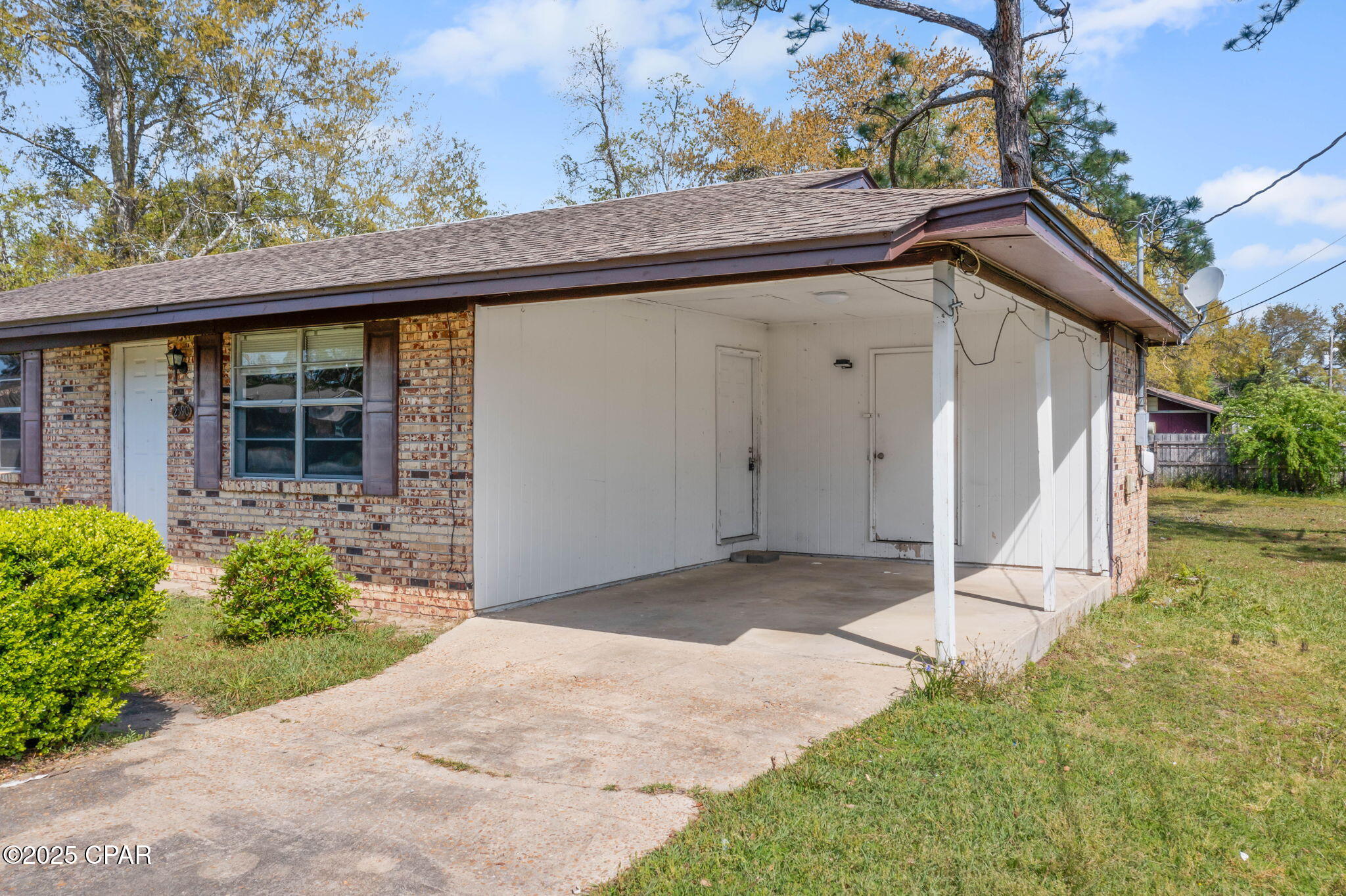2590 Mckinnon Street, Cottondale, Florida image 21