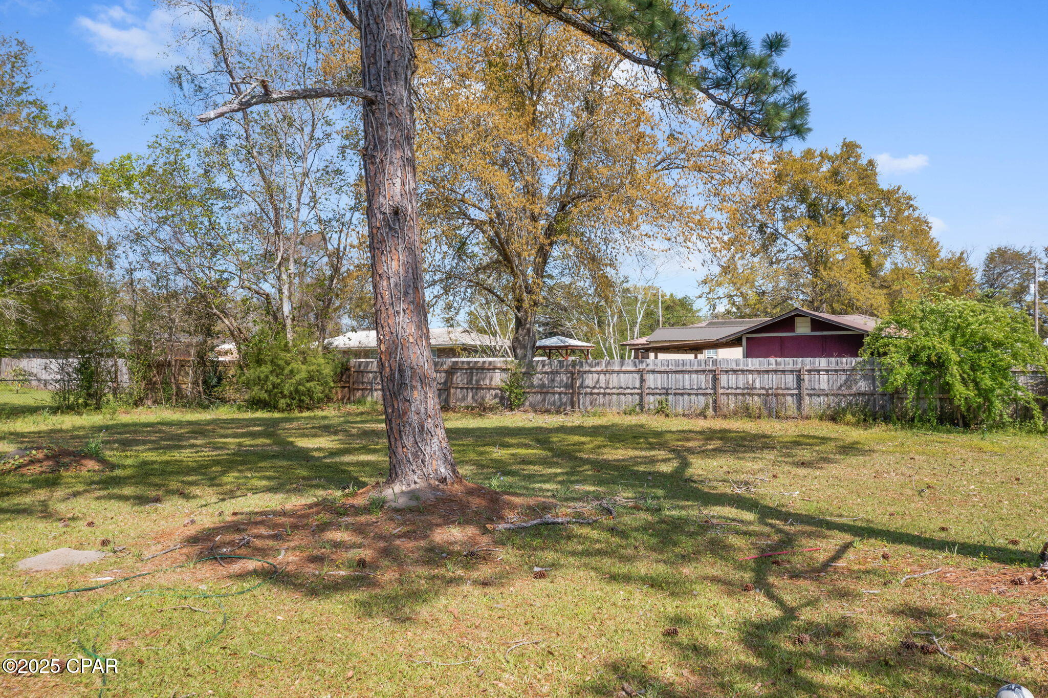 2590 Mckinnon Street, Cottondale, Florida image 22