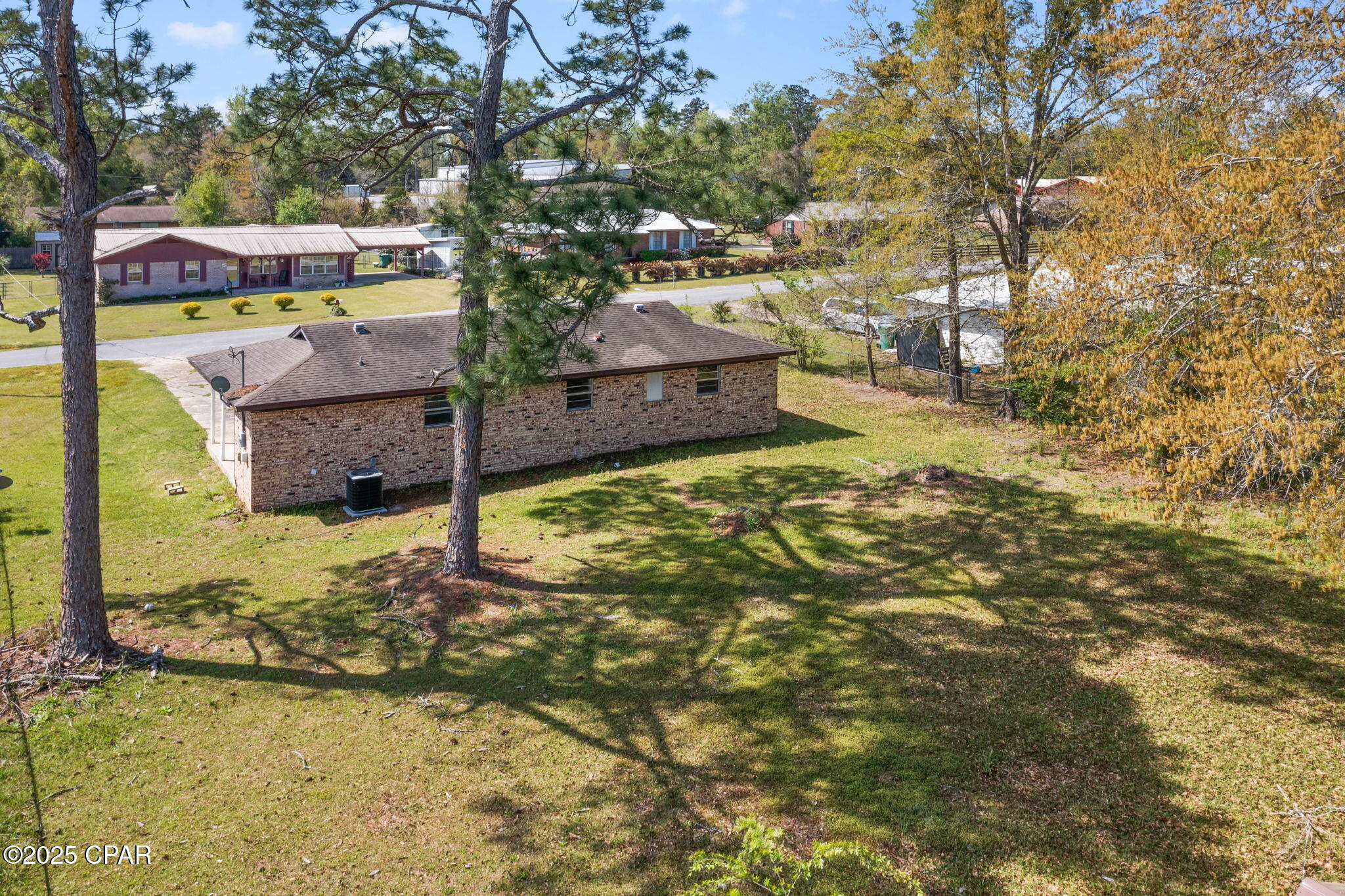 2590 Mckinnon Street, Cottondale, Florida image 23