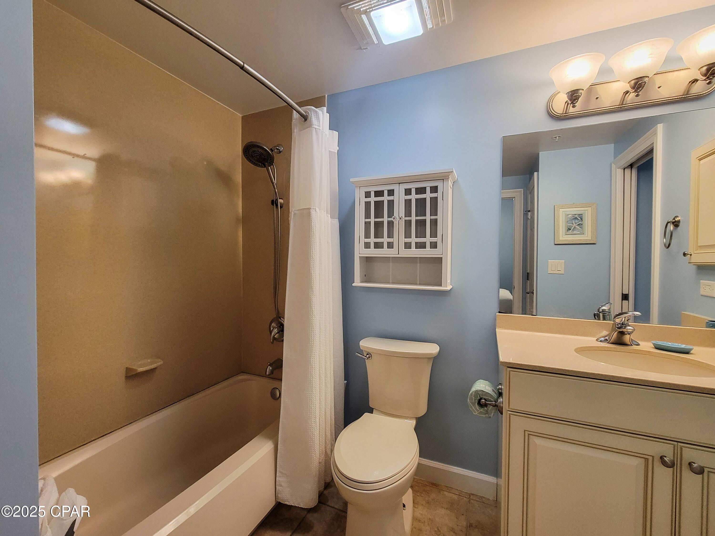 Image 30 For 9450 Thomas Drive 2104b