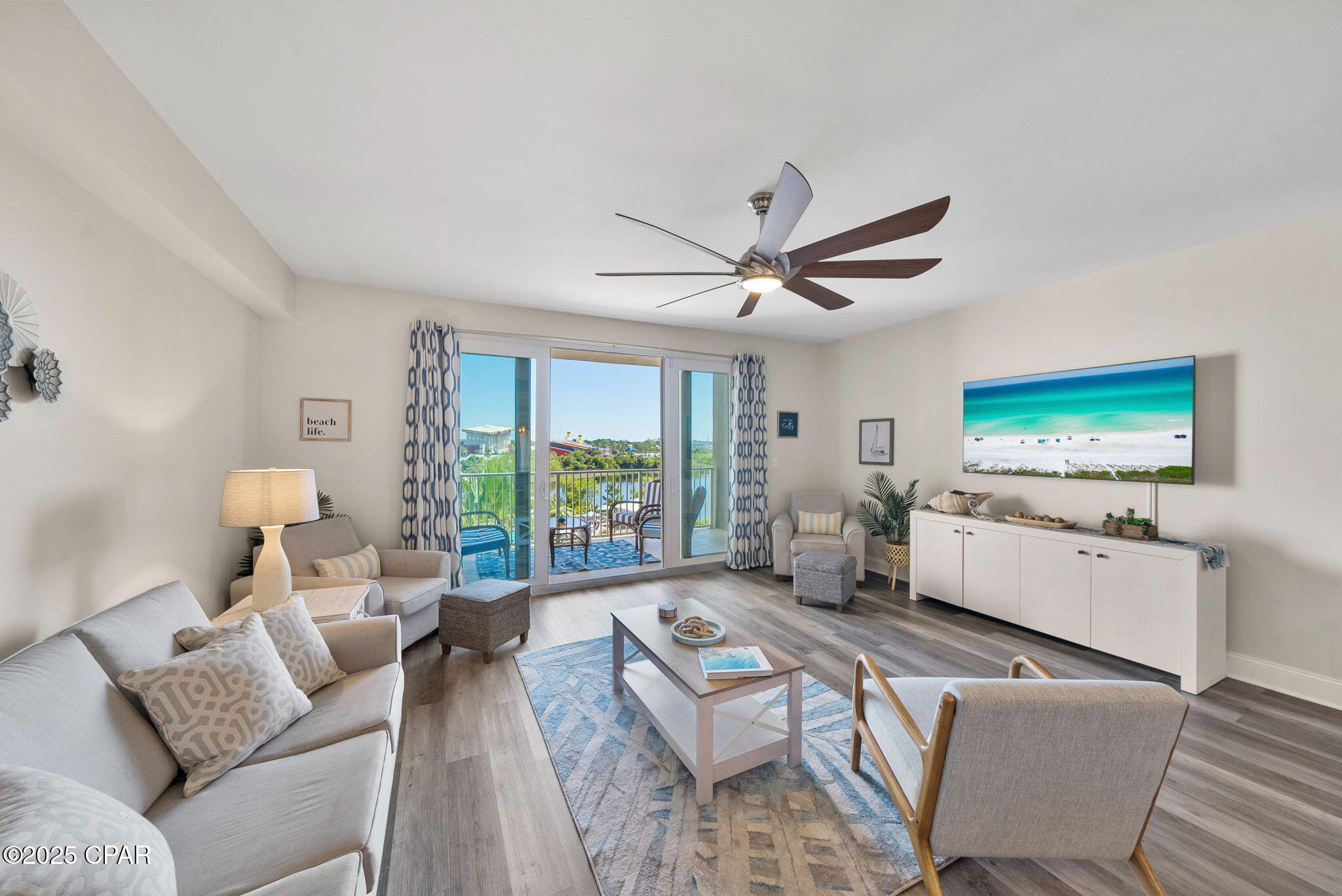 9860 S Thomas Drive #304, Panama City, Florida image 10