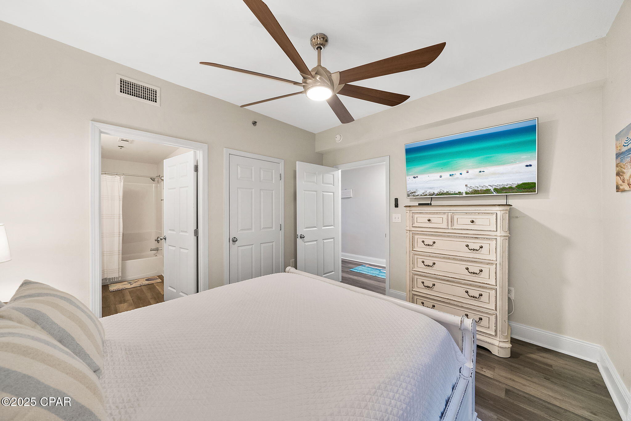 9860 S Thomas Drive #304, Panama City, Florida image 17
