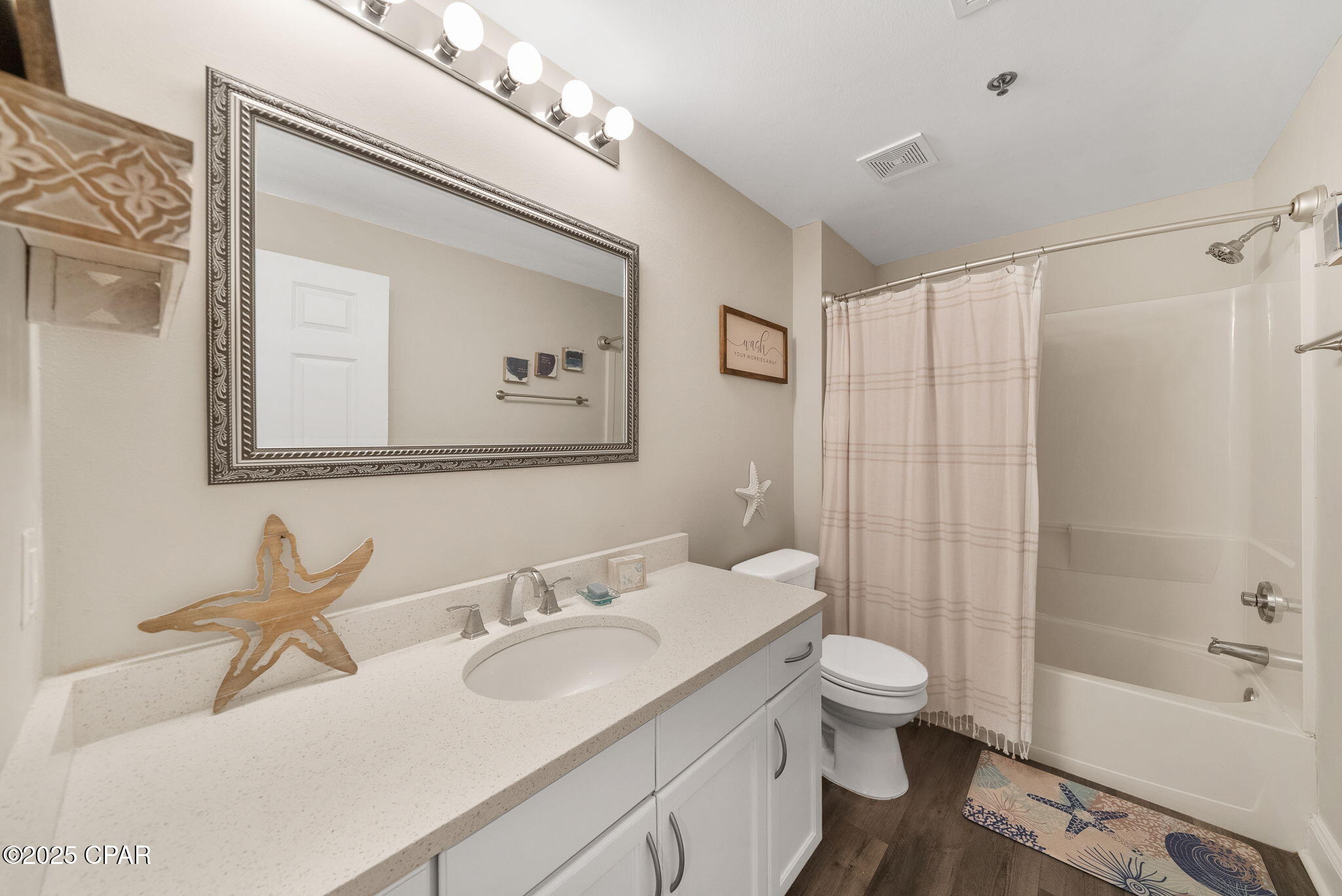 9860 S Thomas Drive #304, Panama City, Florida image 18