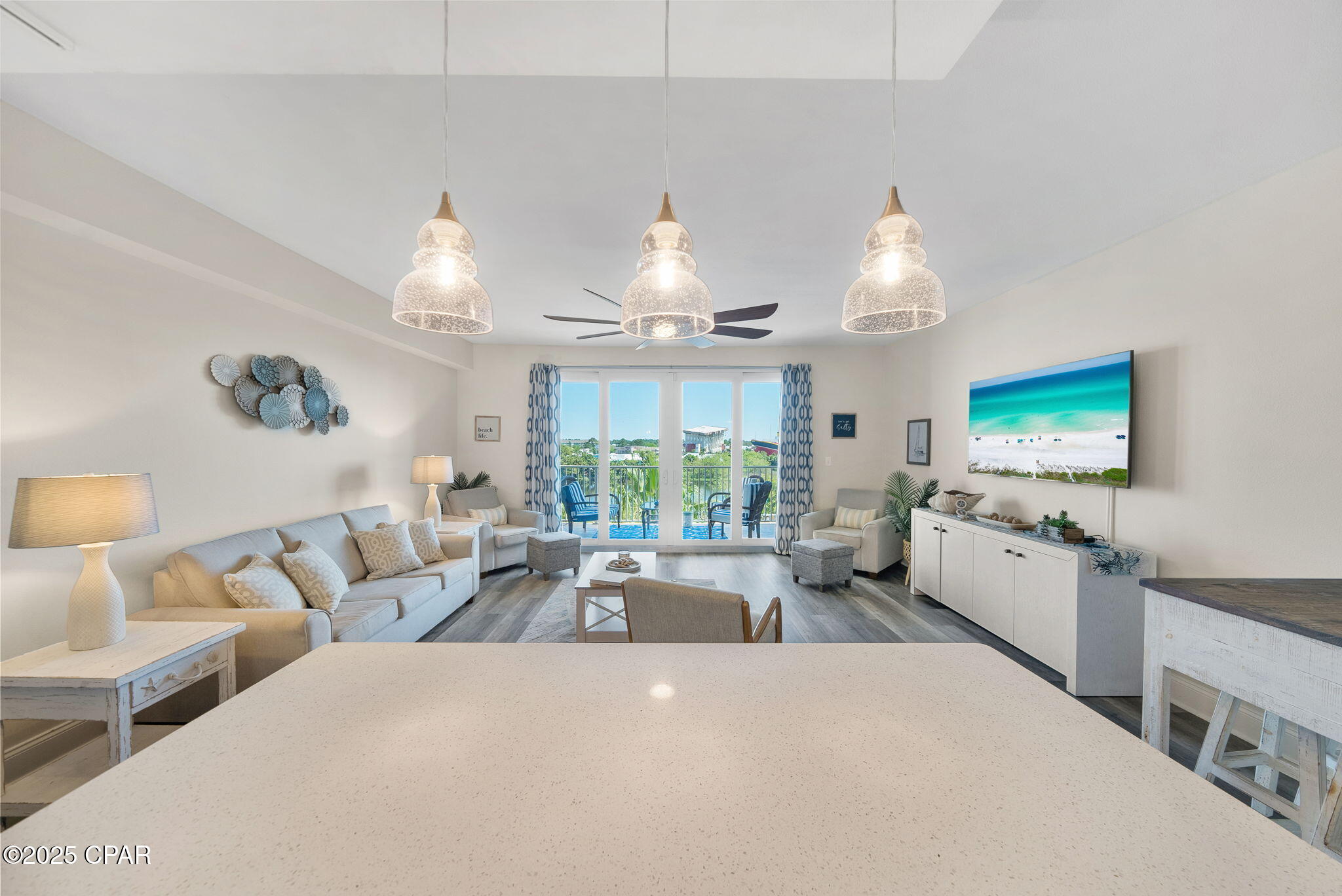 9860 S Thomas Drive #304, Panama City, Florida image 9