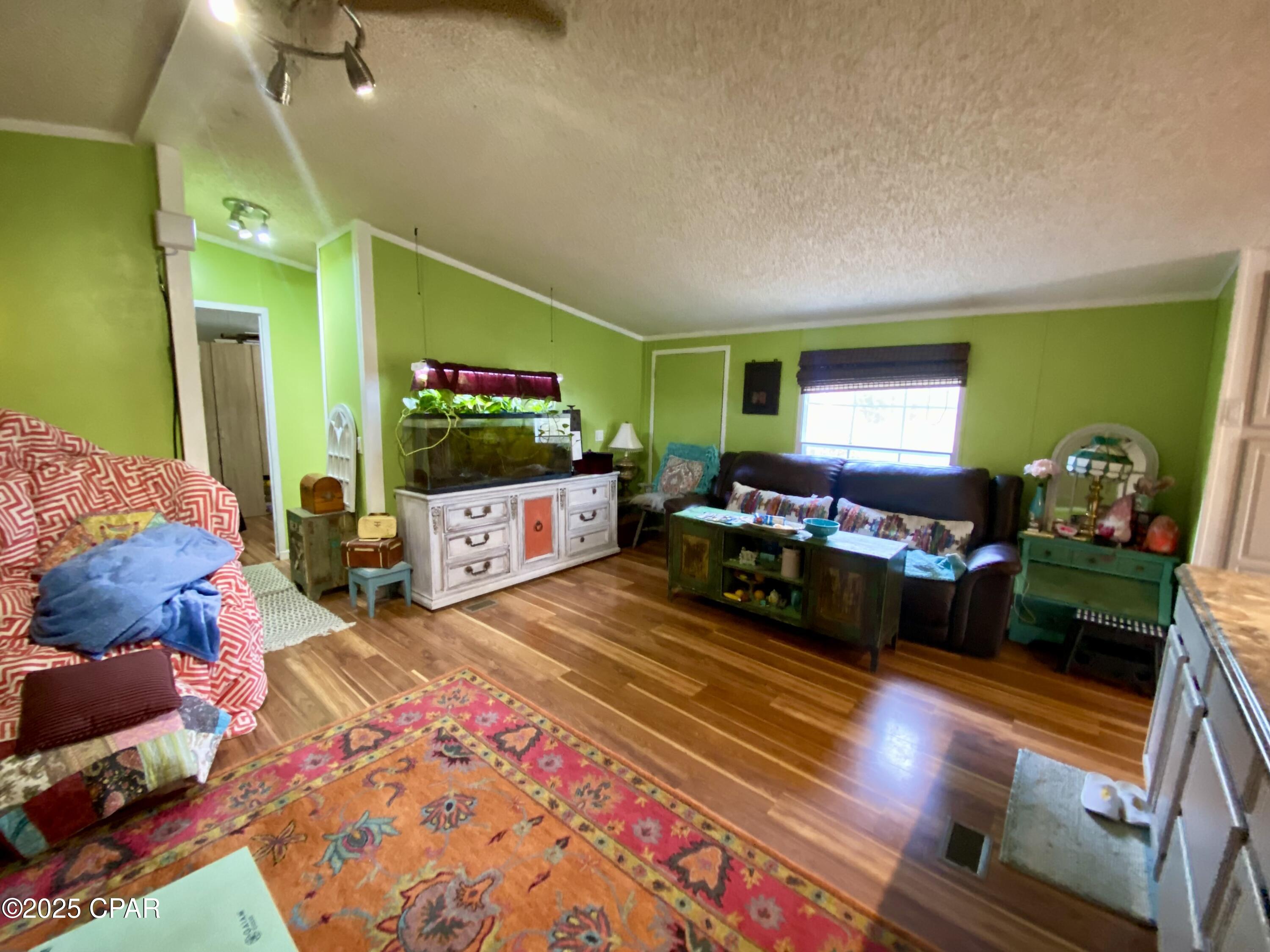 Image 4 For 287 Mayflower Drive