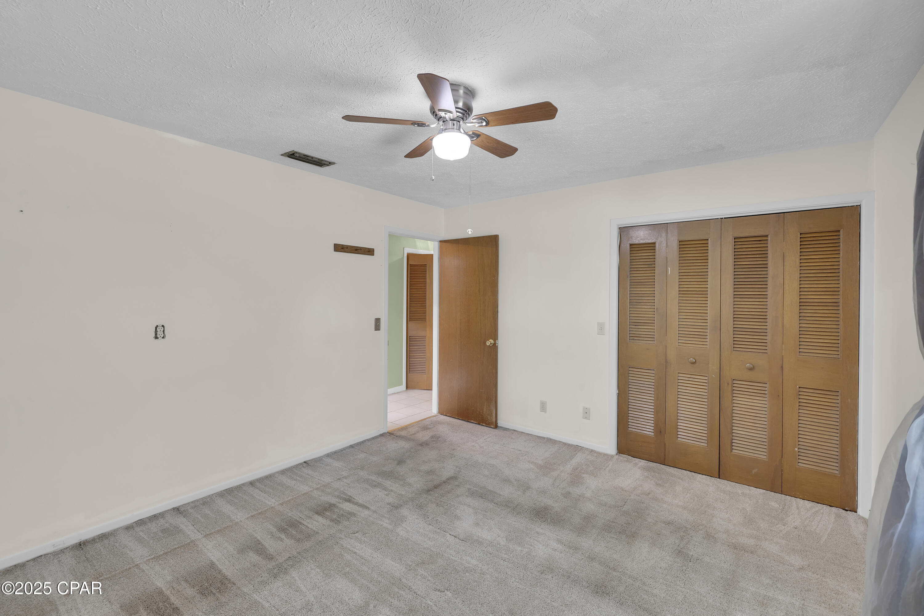 Image 20 For 5501 Lagoon Way