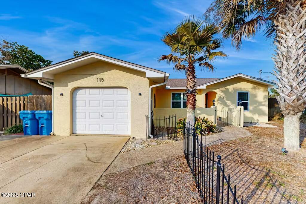 Details for 118 Lakeside Circle, Panama City Beach, FL 32413