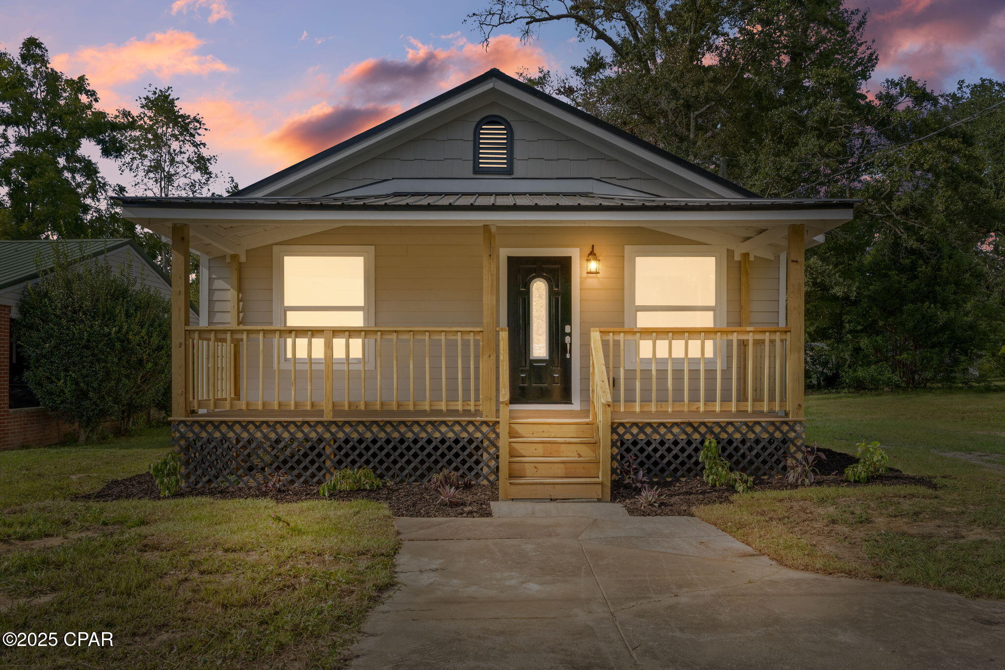 Image 2 For 4204 Clay Street