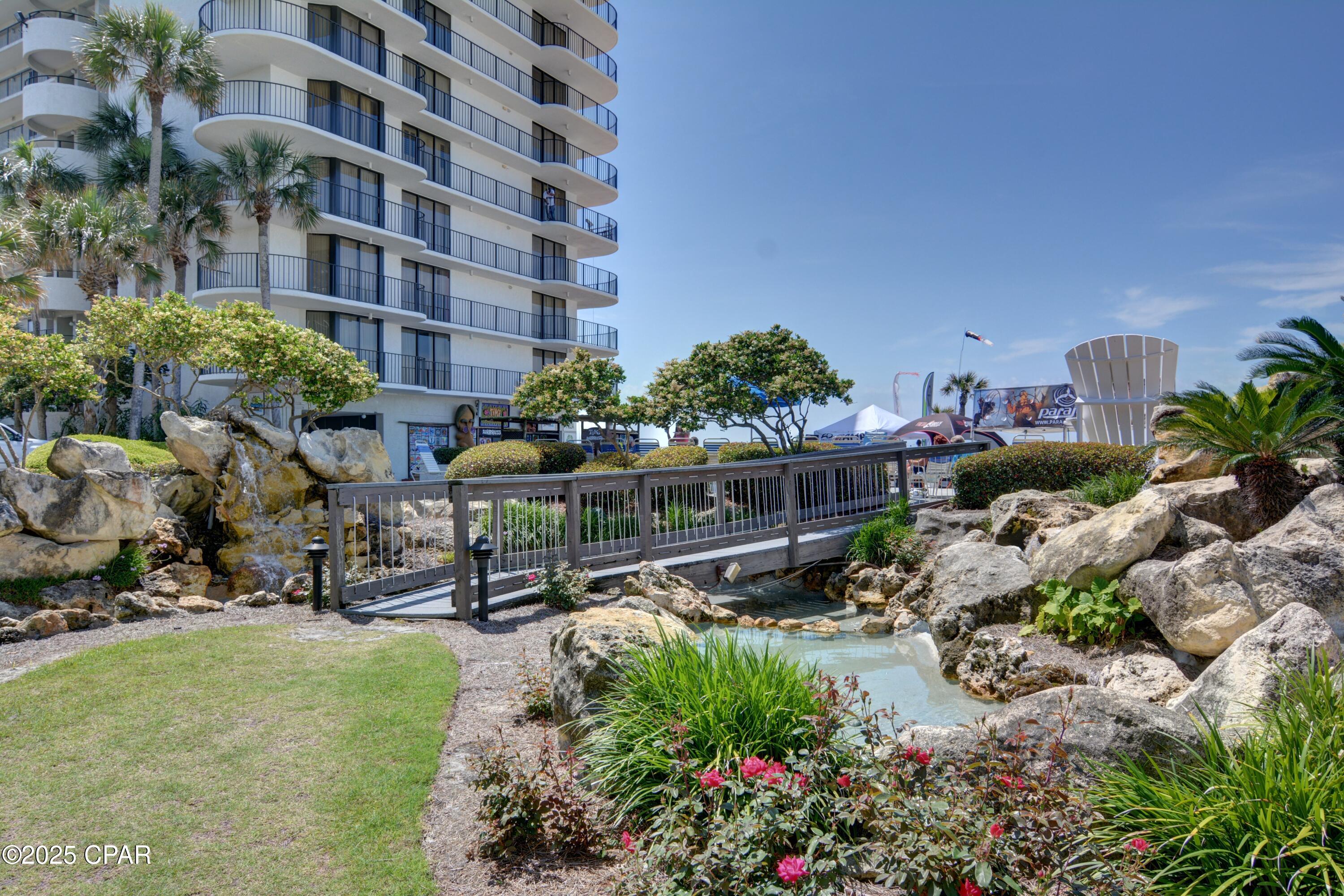 Image 31 For 11757 Front Beach Road W 600