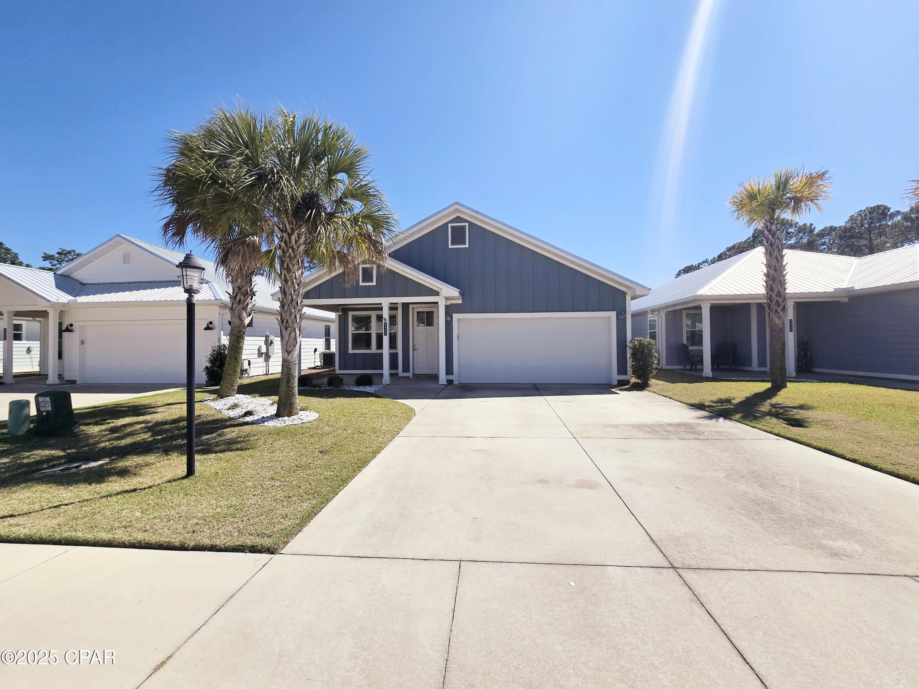 Image 4 For 8425 Warner Place