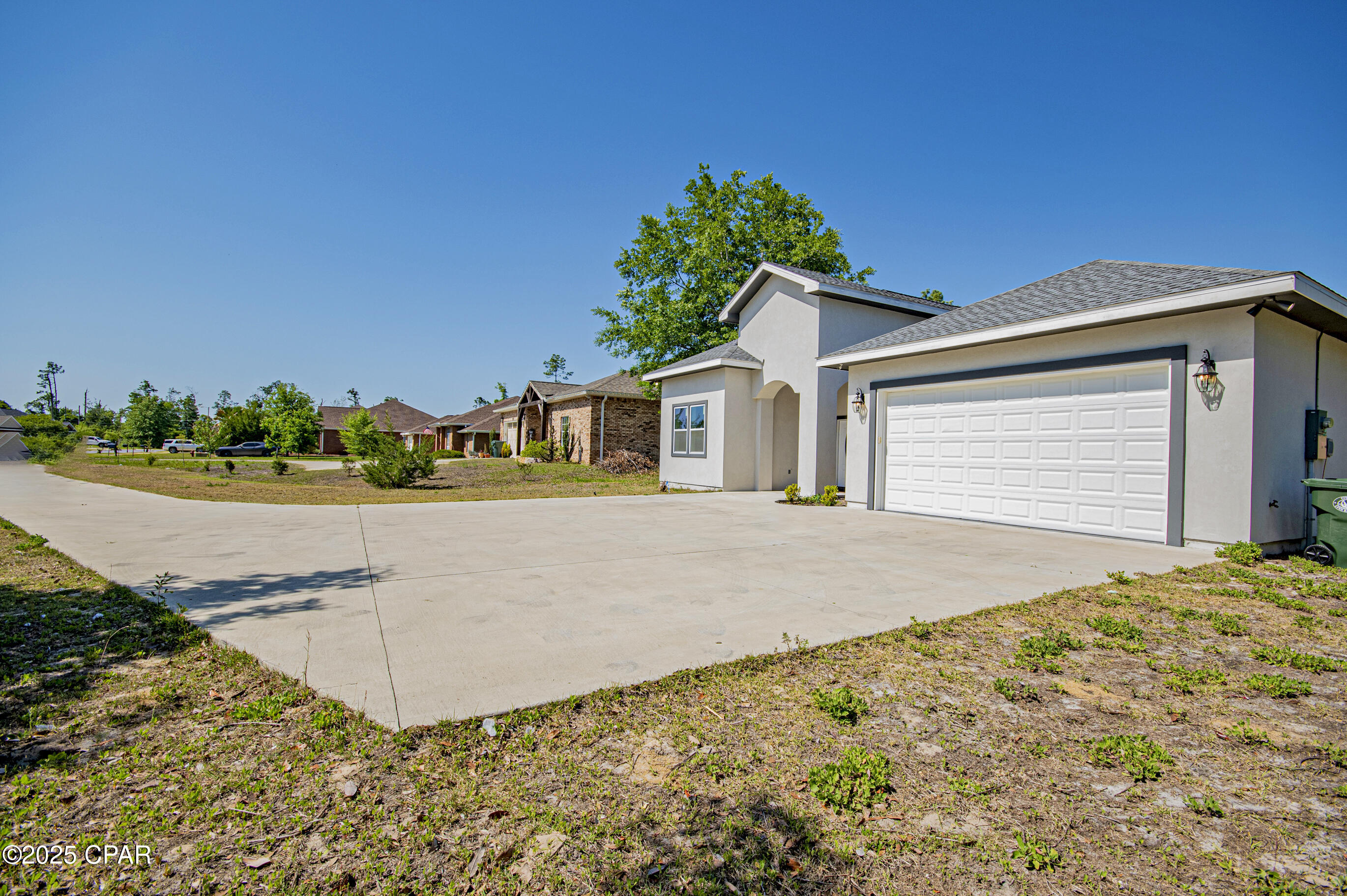 2613 Shadow Ridge Court, Lynn Haven, Florida image 2
