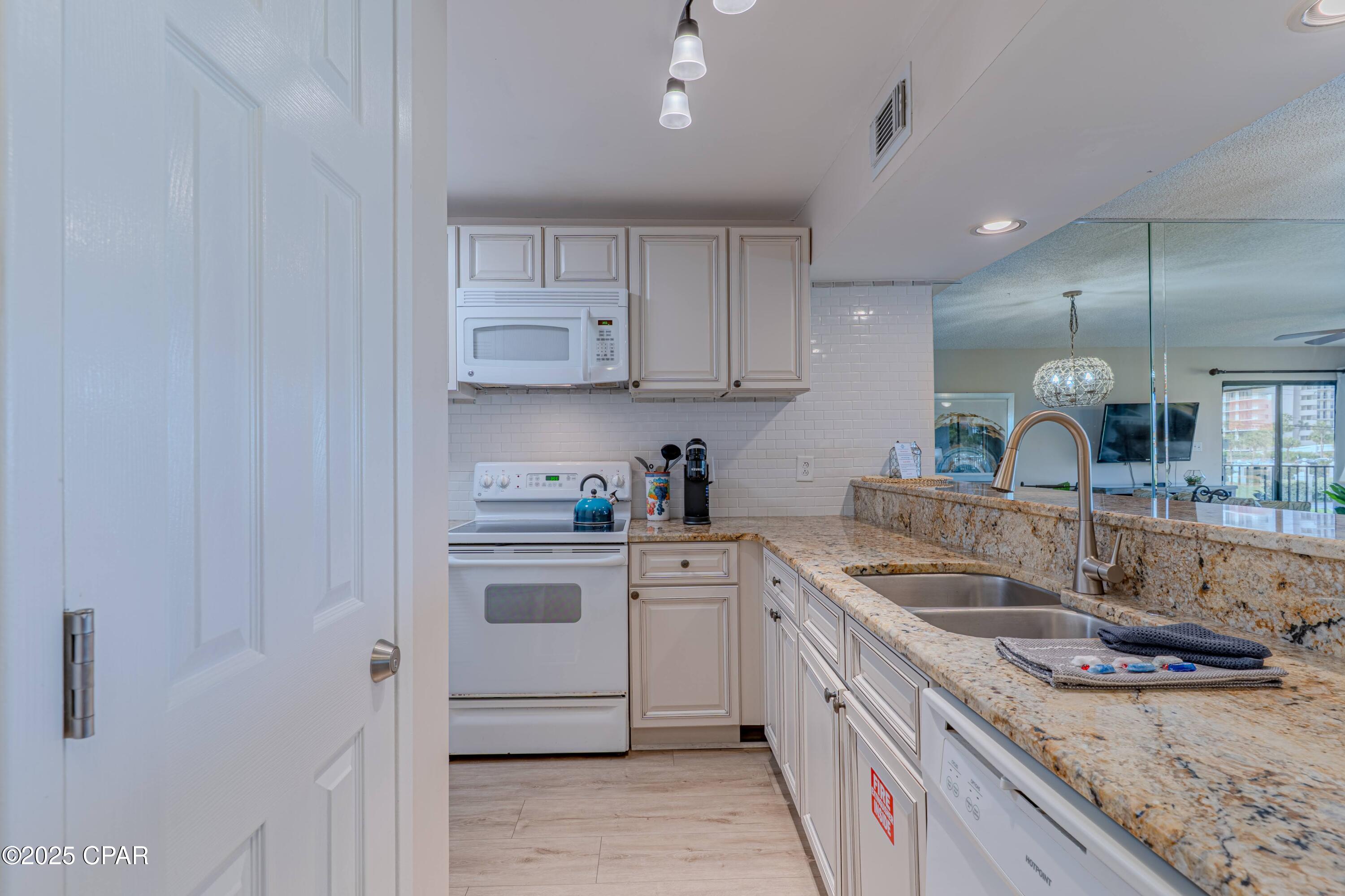 Image 19 For 520 Richard Jackson Boulevard 3109