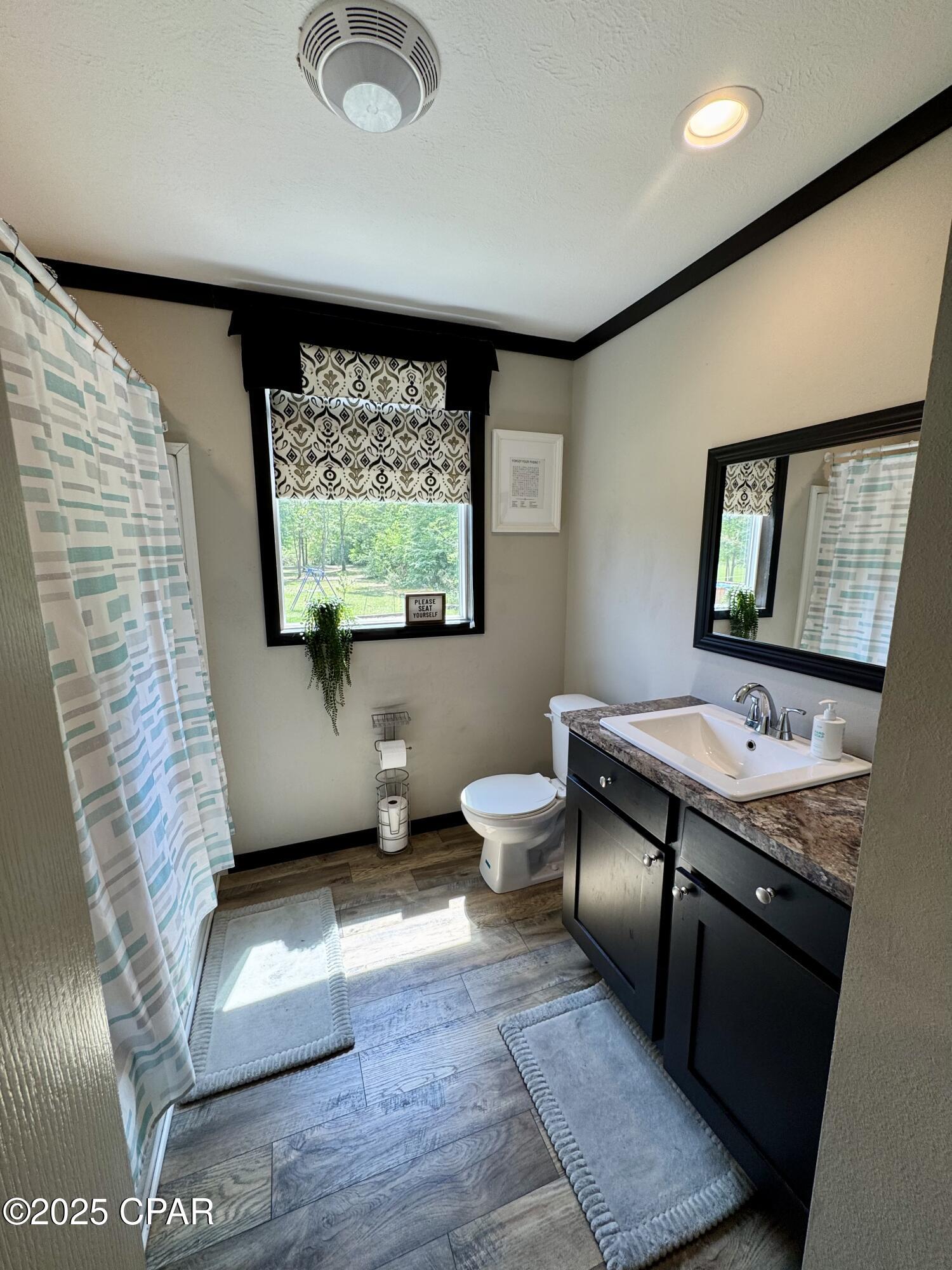 7031 Hamilton Road, Grand Ridge, Florida image 15
