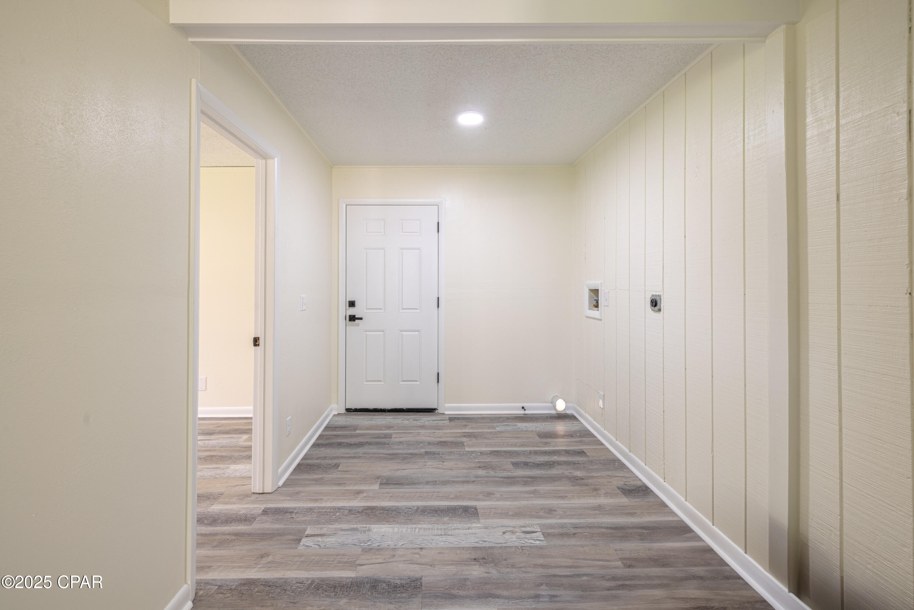 Image 18 For 976 Daniel Drive