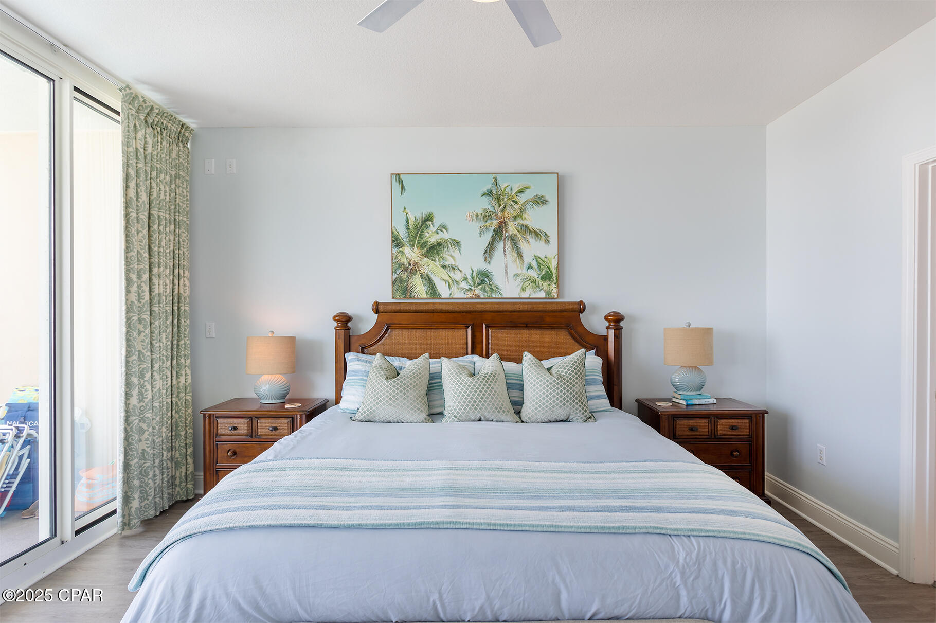Image 20 For 15625 Front Beach Road 201