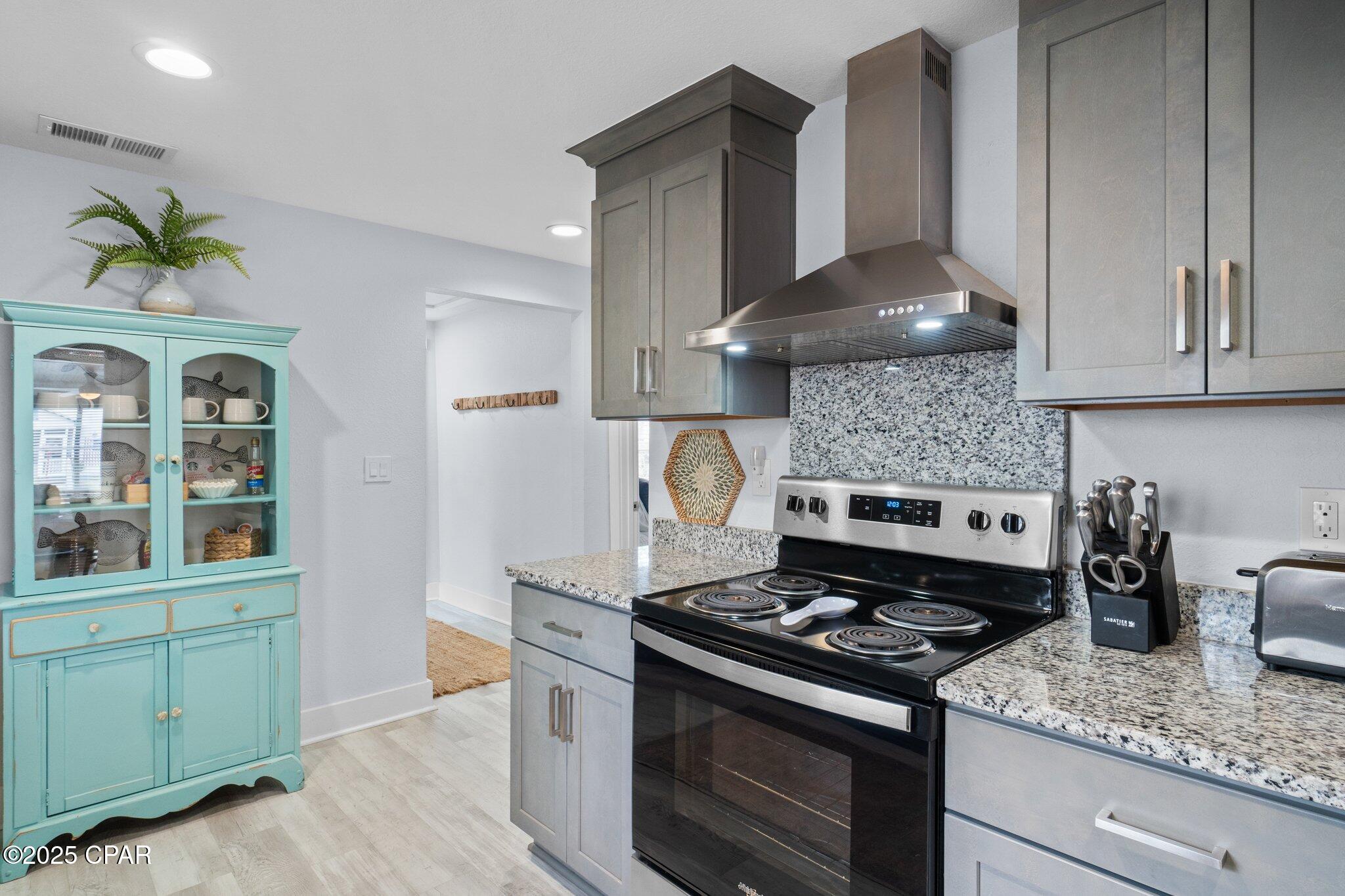 522 E 4th Street, Port St. Joe, Florida image 15