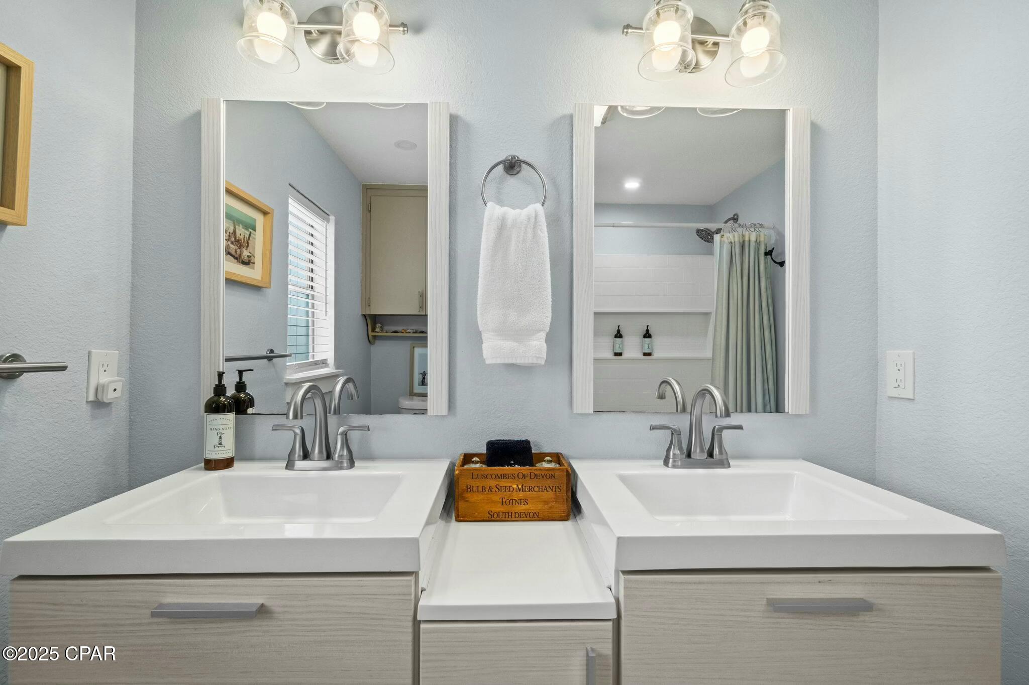 522 E 4th Street, Port St. Joe, Florida image 19