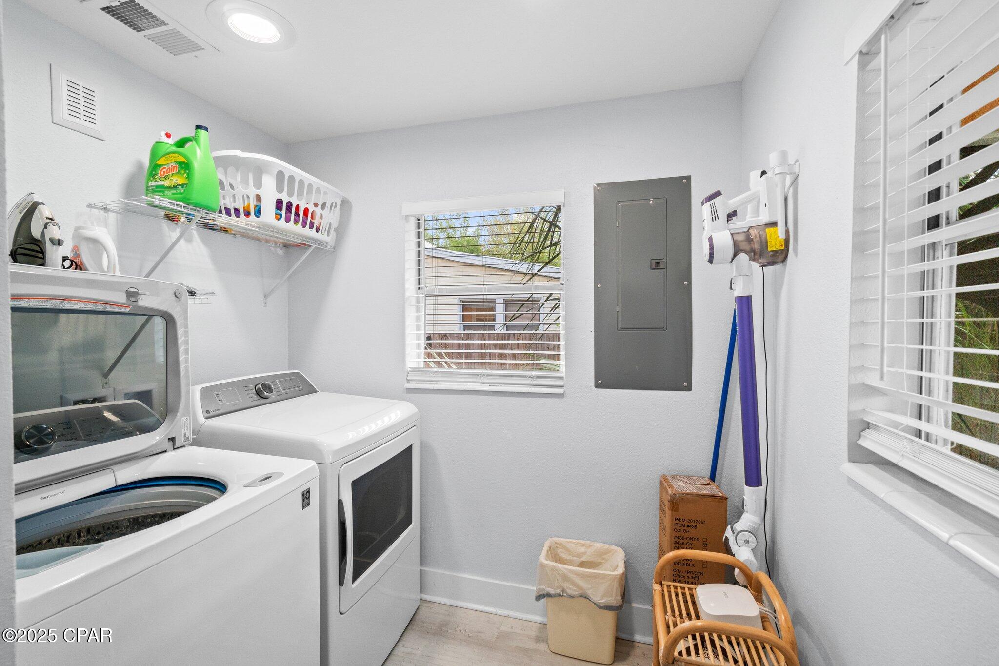 522 E 4th Street, Port St. Joe, Florida image 28