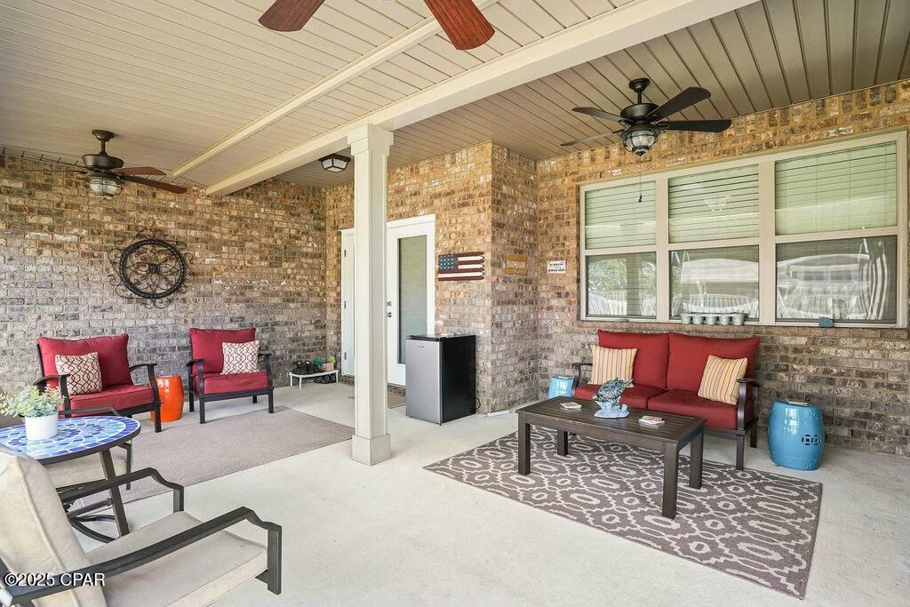 351 Brighton Cove, Freeport, Florida image 34