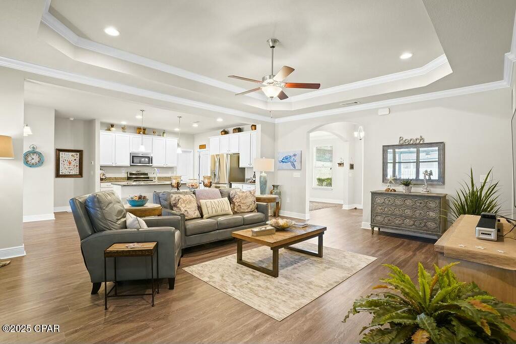 Listing photo id 9 for 351 Brighton Cove