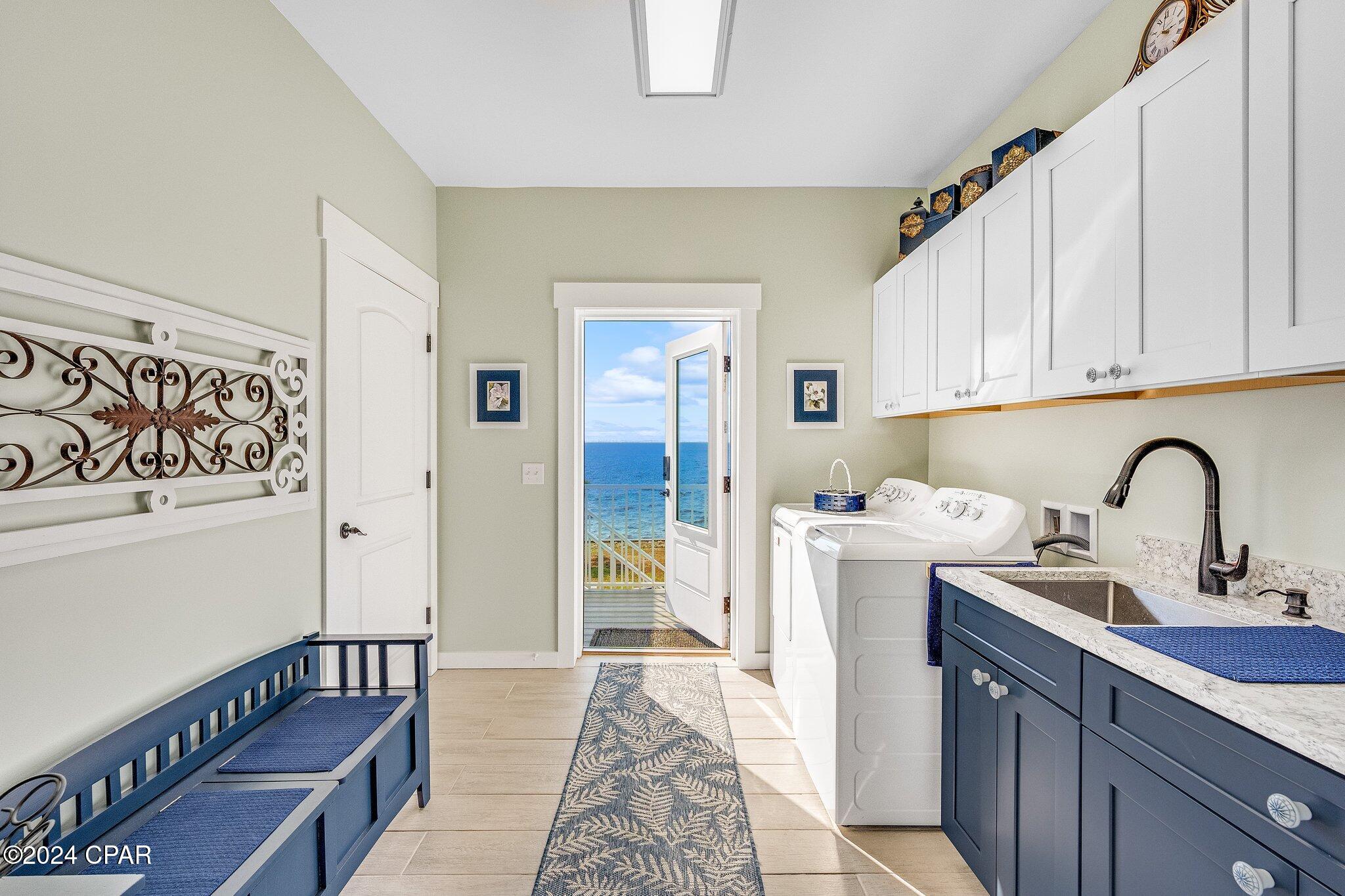 Listing photo id 24 for 12634 Piercy Road