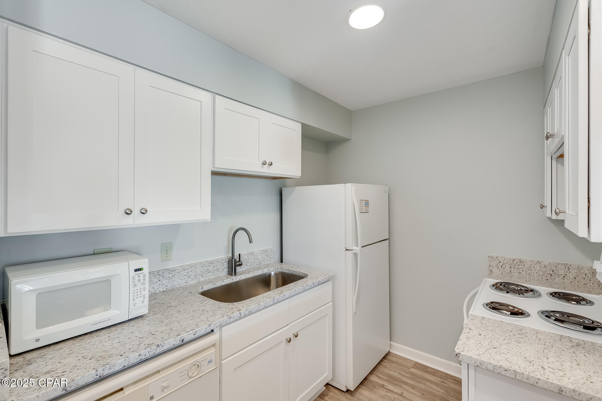 6205 Thomas Drive #8C, Panama City, Florida image 5