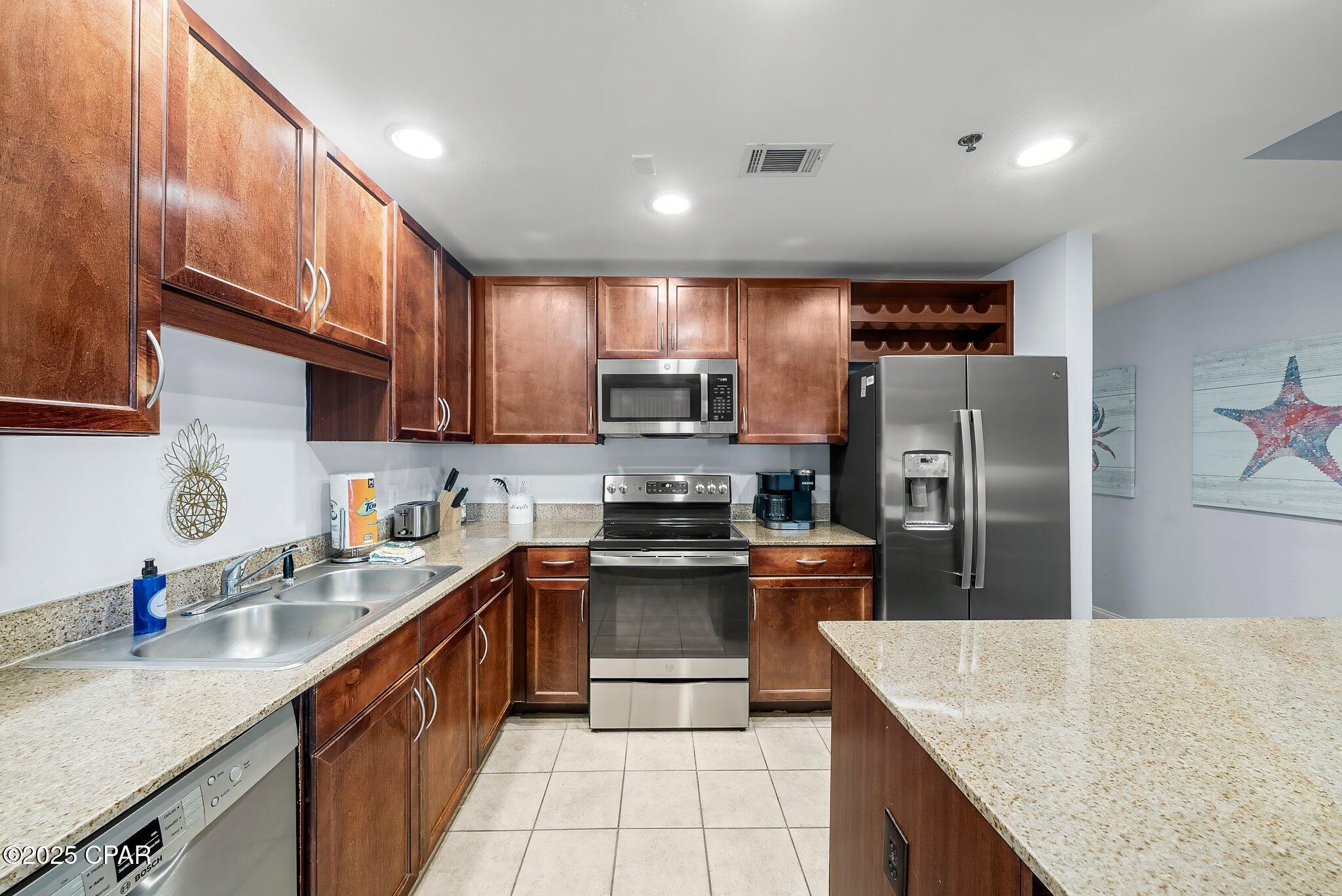 9860 S Thomas Drive #501, Panama City, Florida image 6