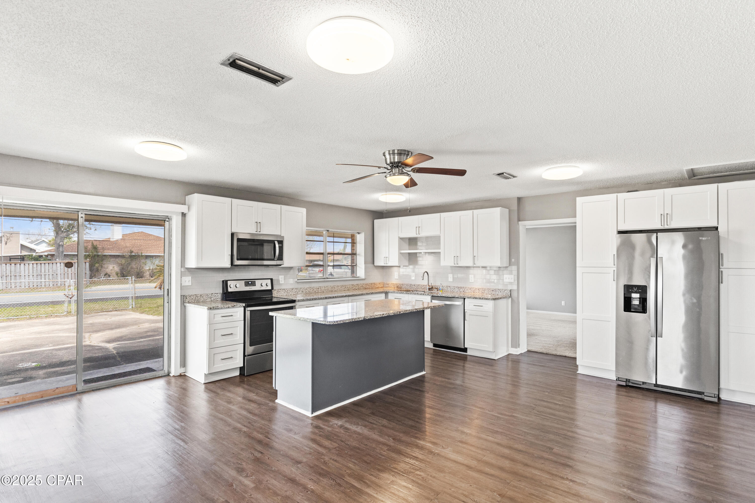 905 E 12th Street, Lynn Haven, Florida image 2