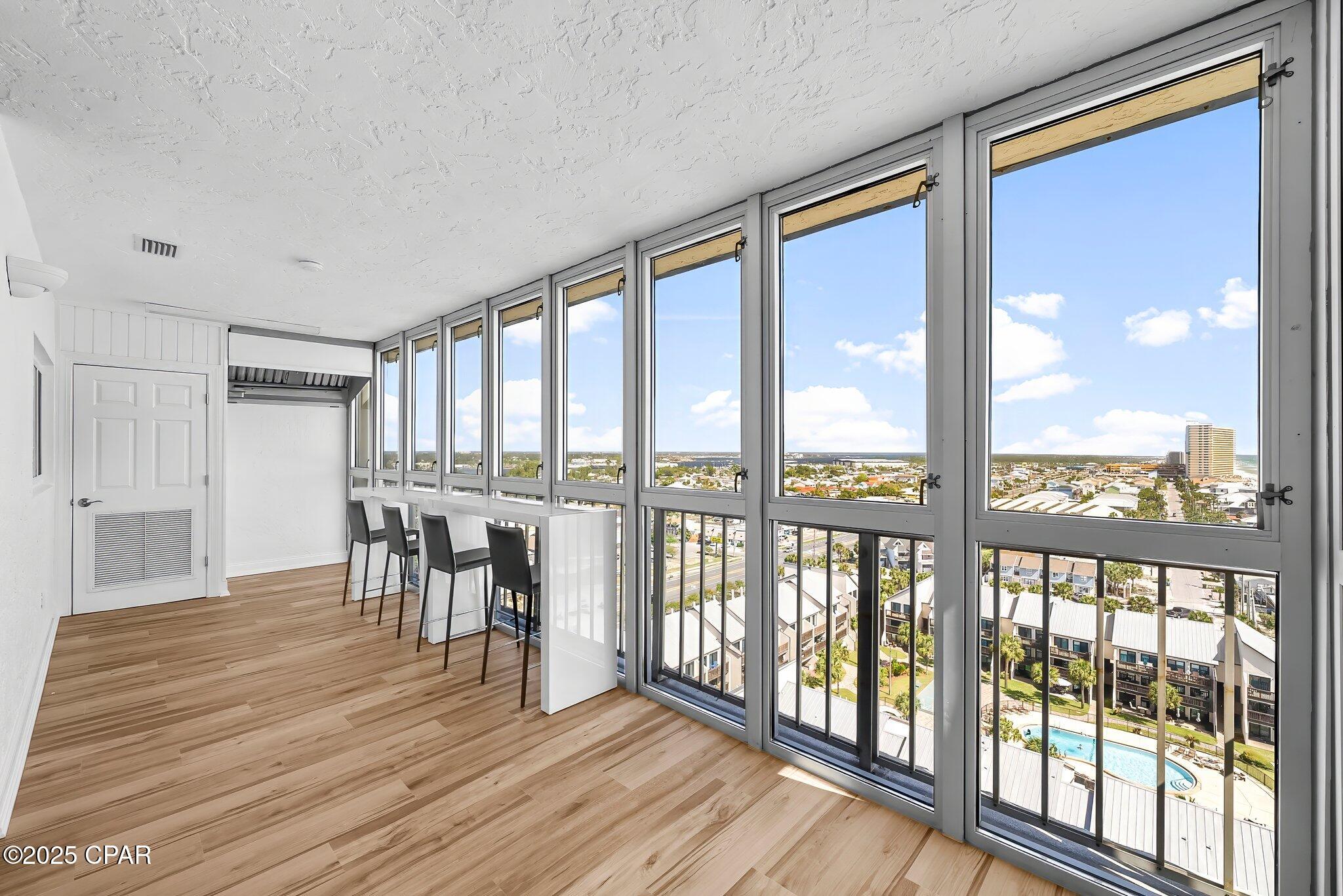 Image 12 For 5801 Thomas Drive 1414