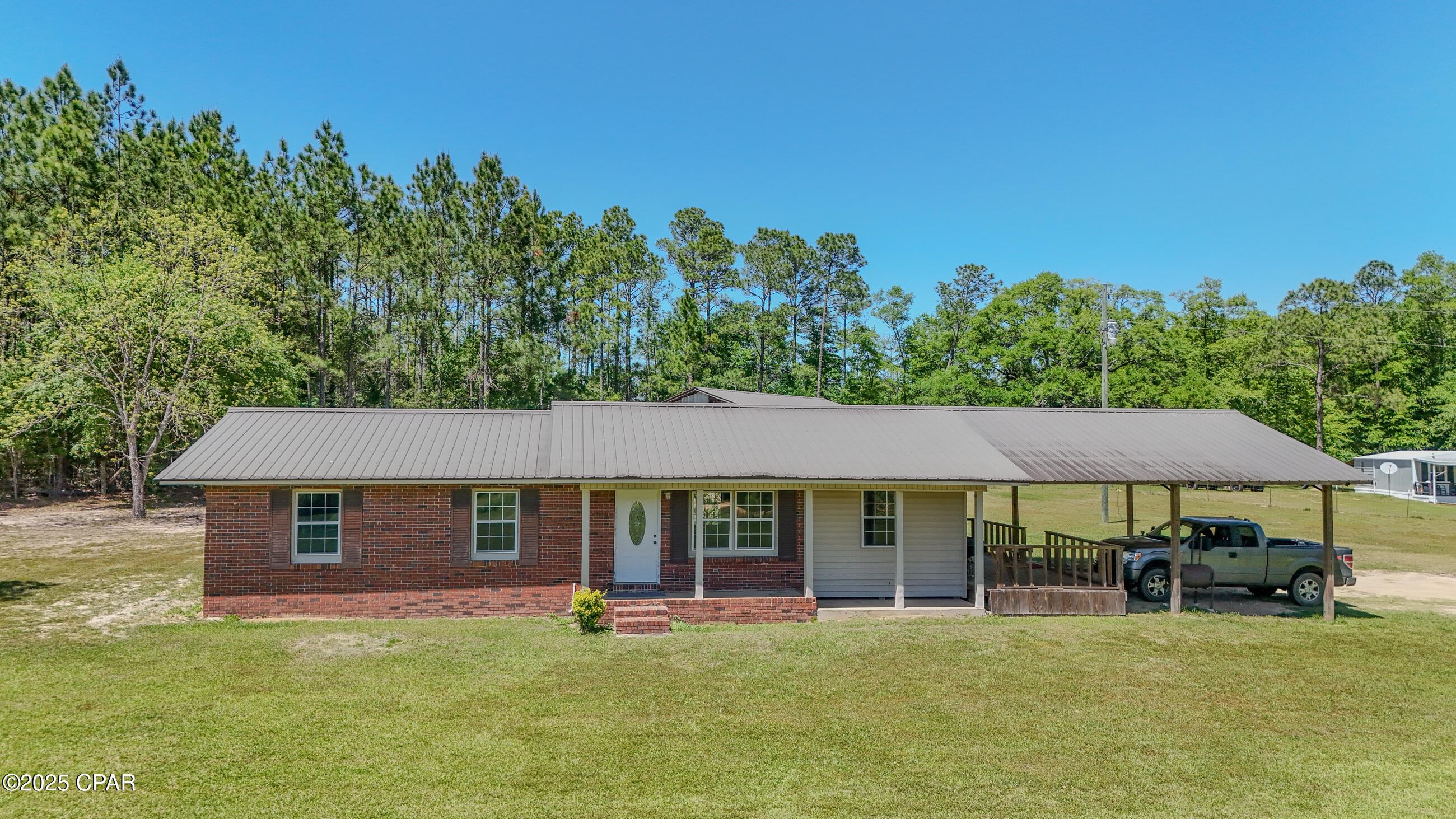 2844 Linwood Circle, Bonifay, Florida image 1