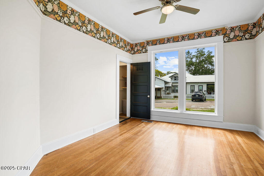 602 N Waukesha Street, Bonifay, Florida image 9