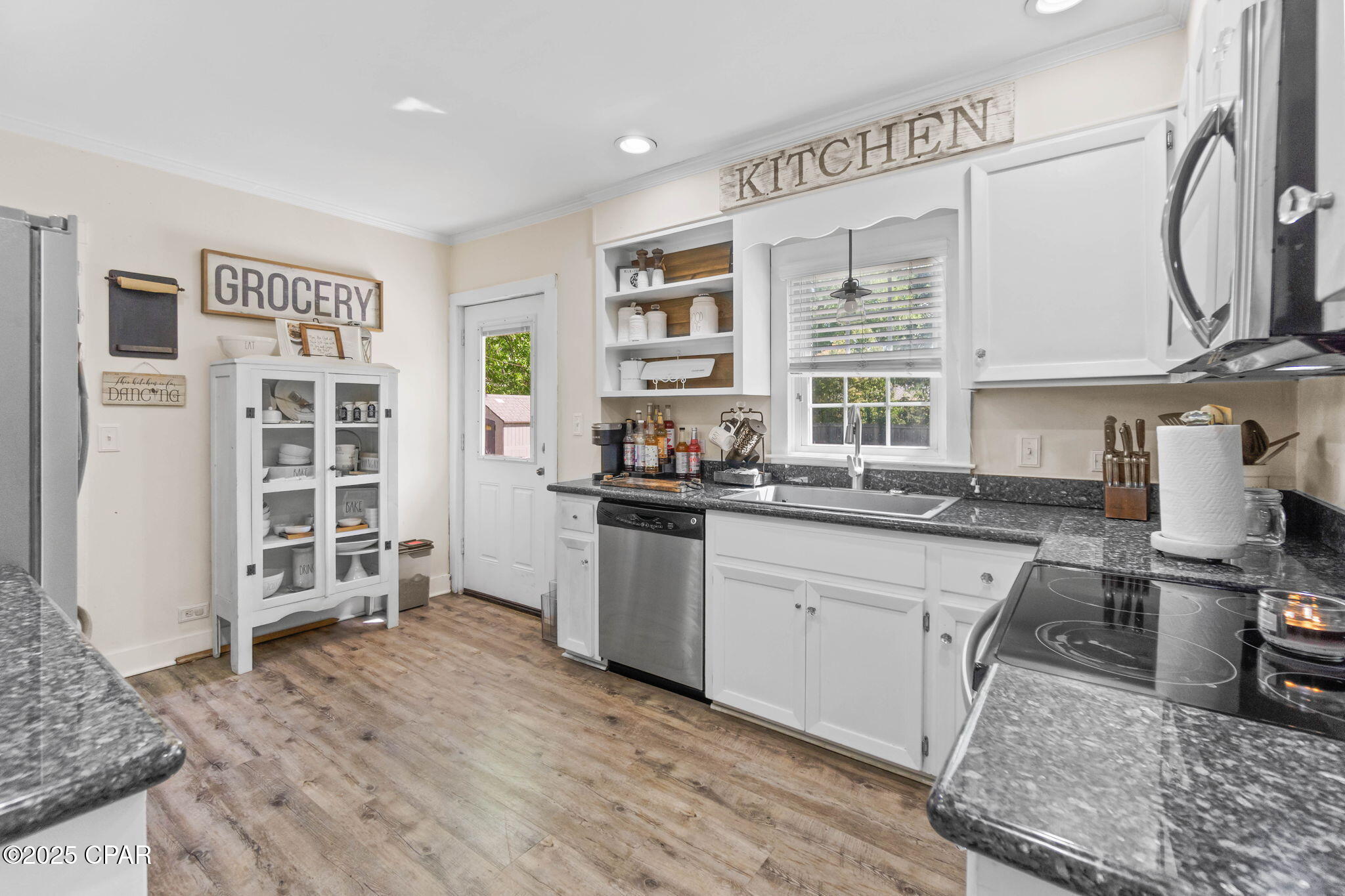 643 5th Street, Chipley, Florida image 9