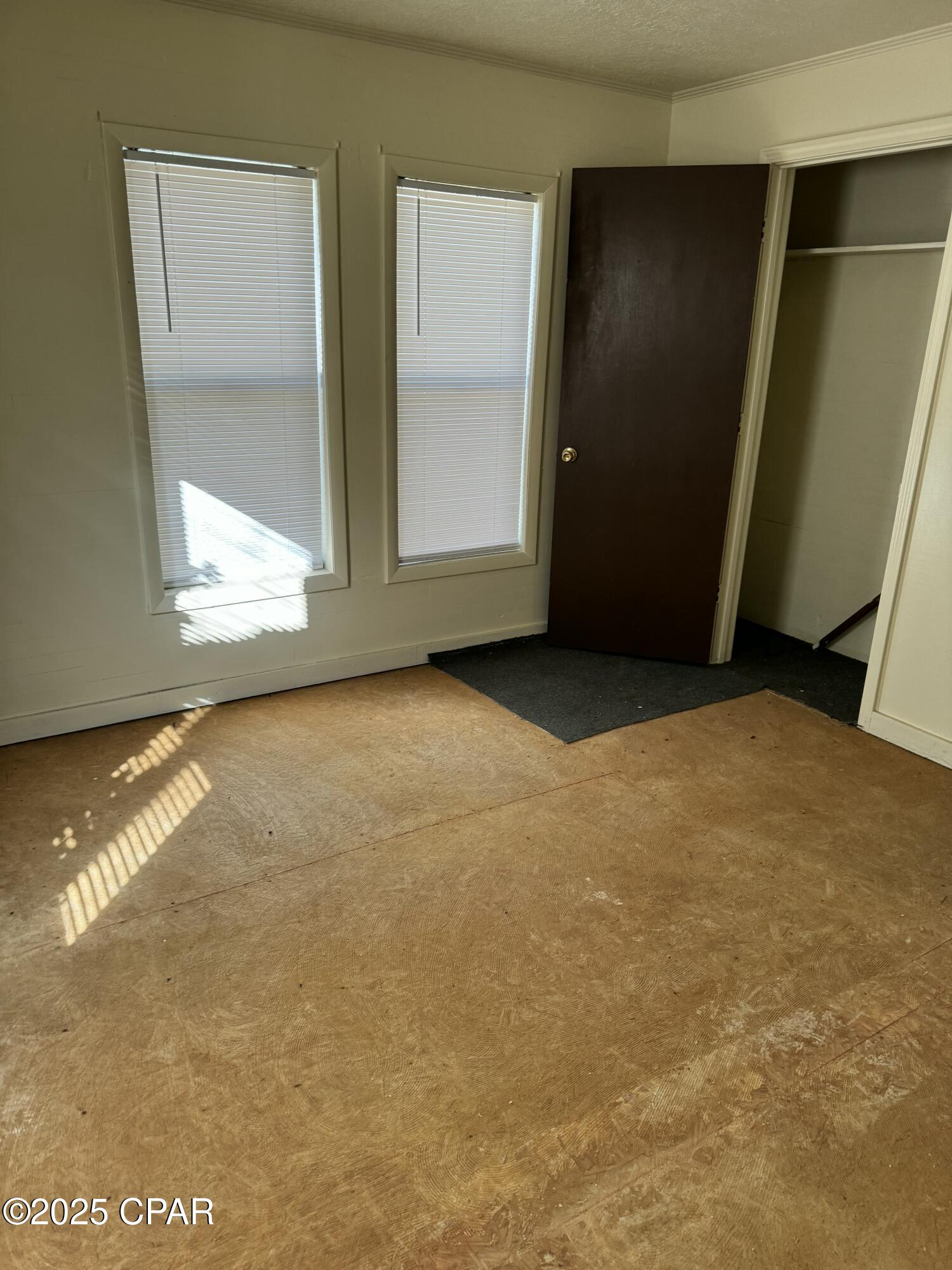 Image 4 For 5289 Brown Street