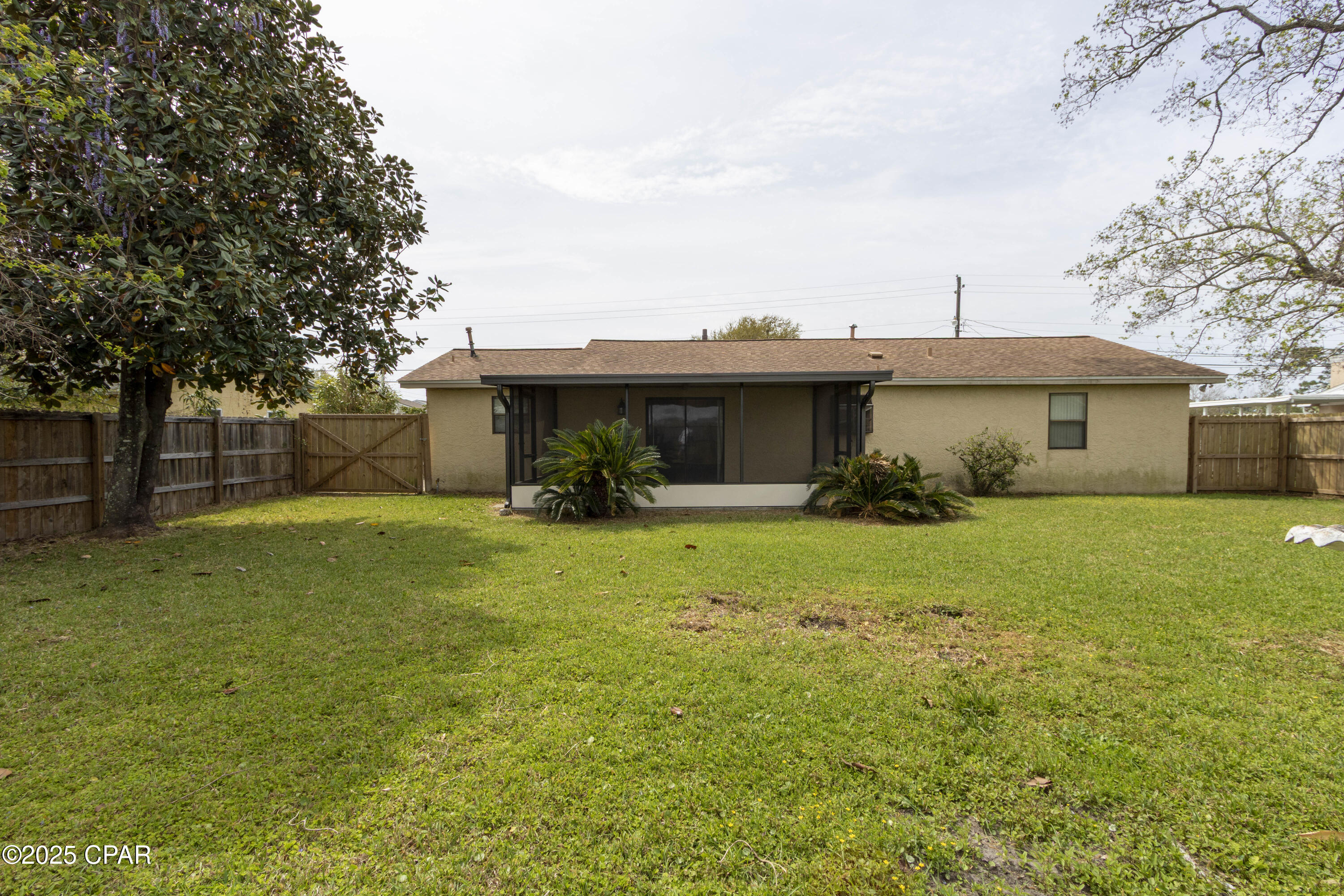Image 24 For 510 Venetian Way