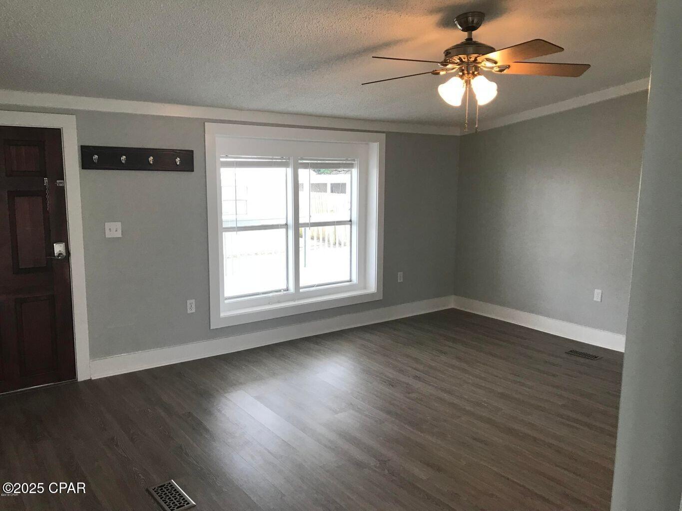 Image 16 For 219 Venado Place
