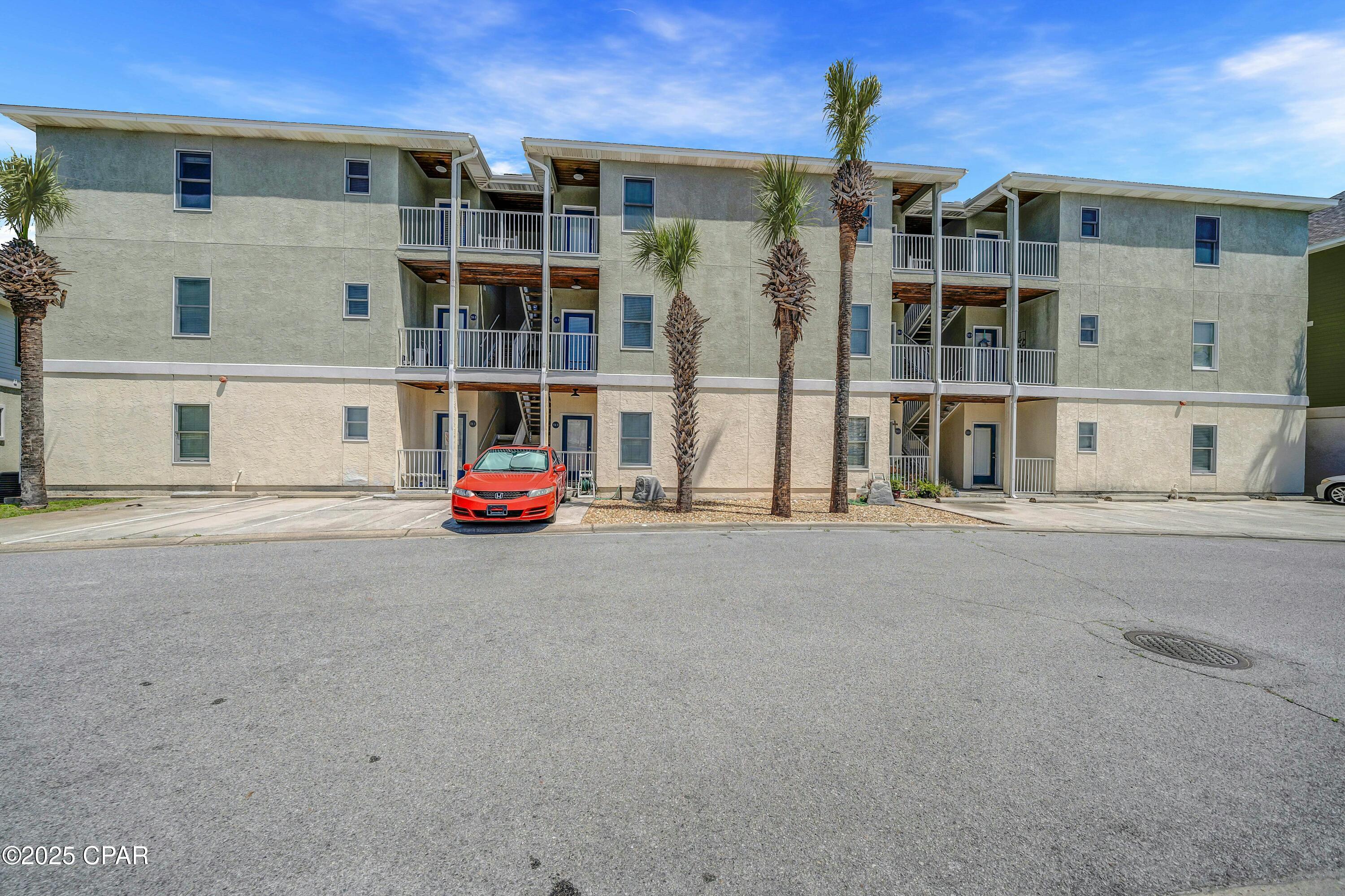 Image 2 For 214 Bonita Circle  B