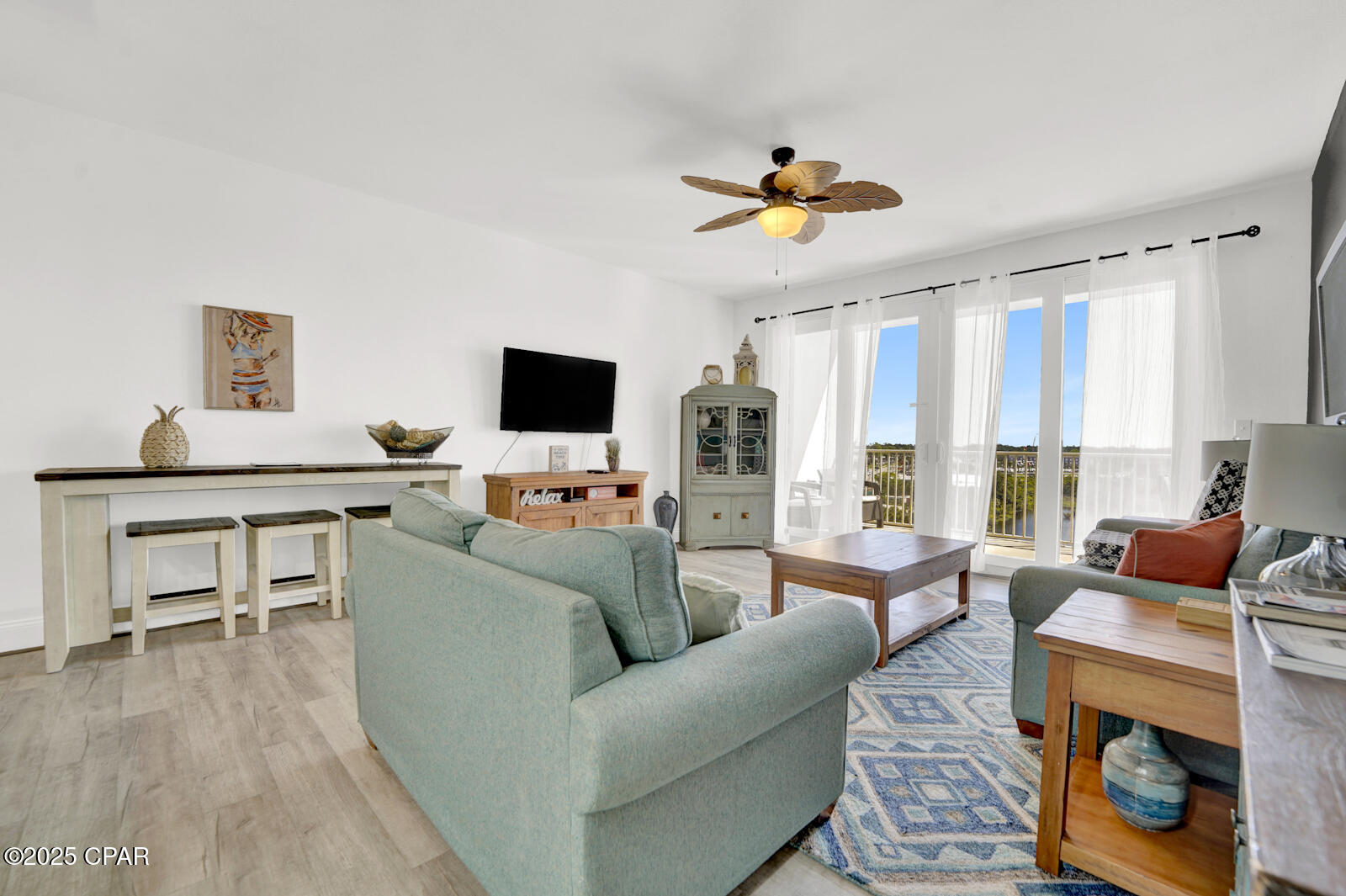 Image 13 For 9902 Thomas Drive 629