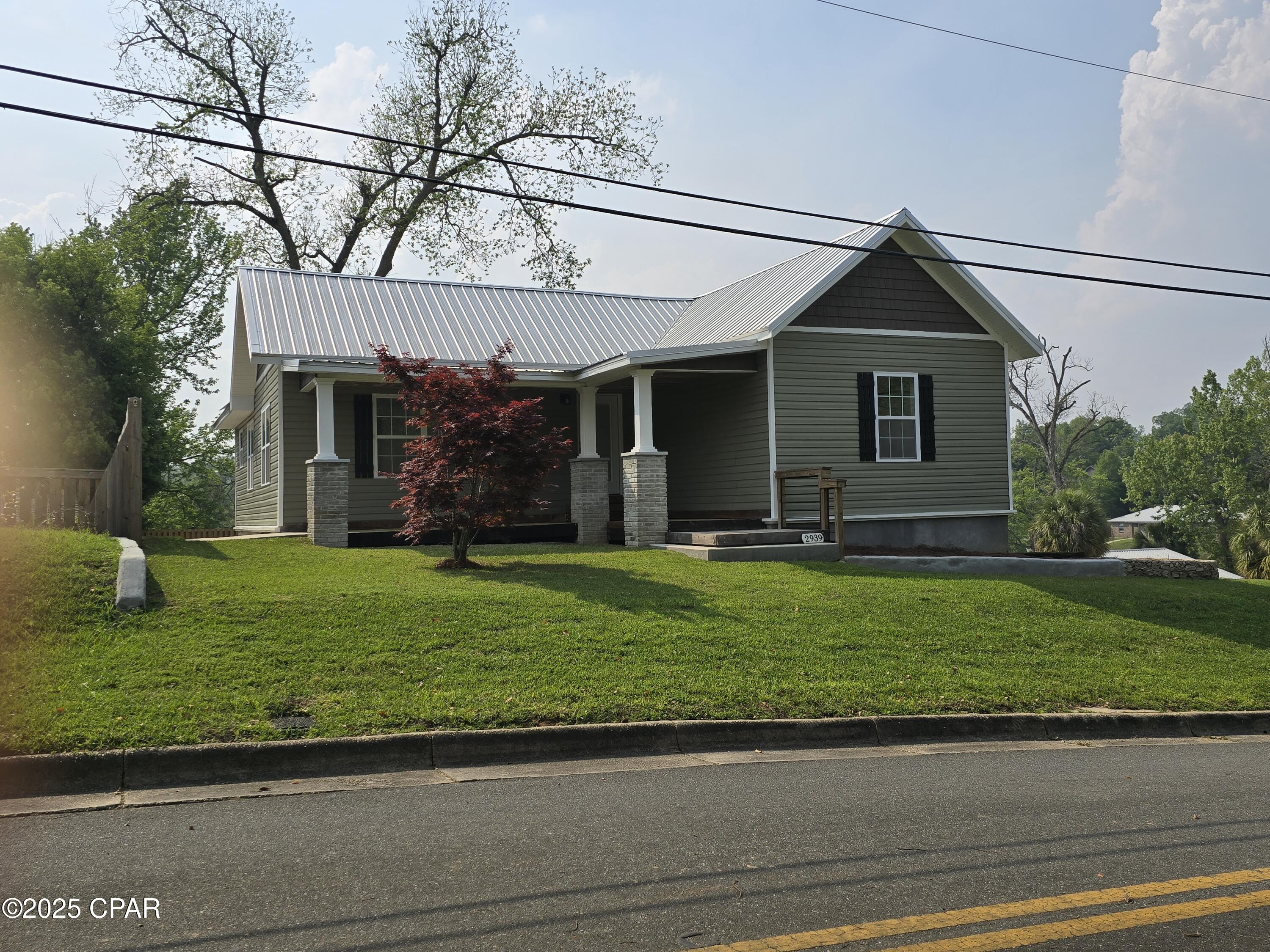2939 Caledonia Street, Marianna, Florida image 1