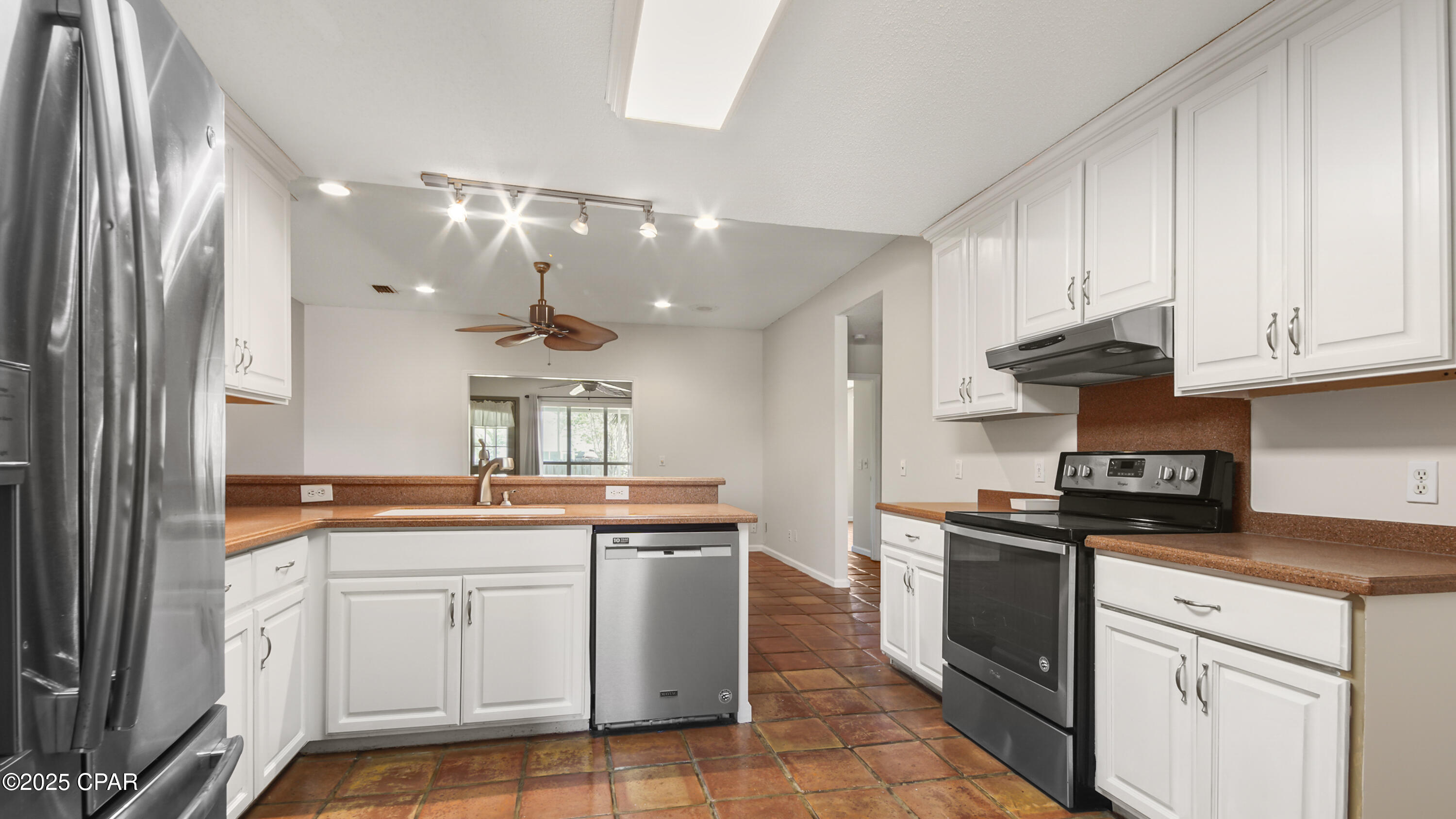 Image 7 For 3635 Courtney Drive