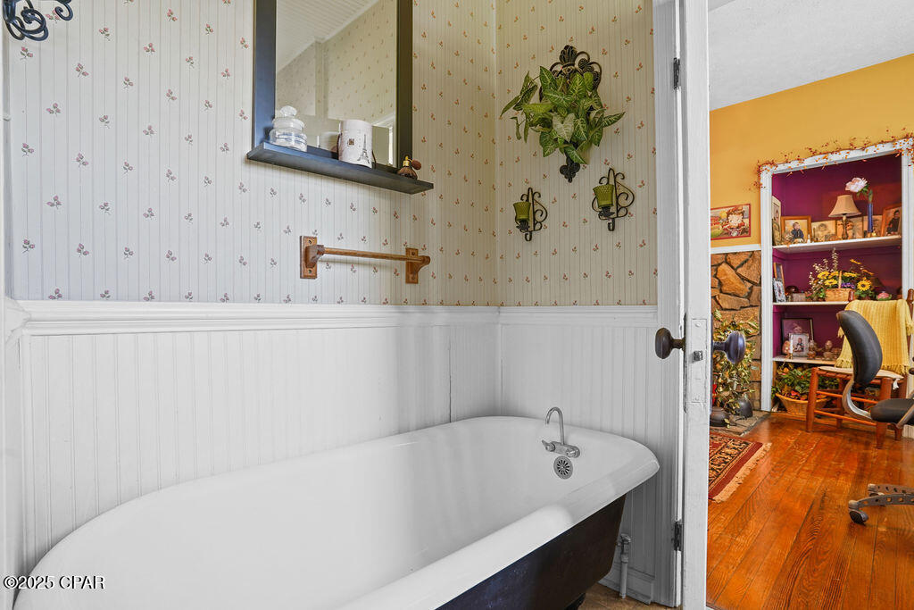 1324 Coggin Avenue, Chipley, Florida image 24