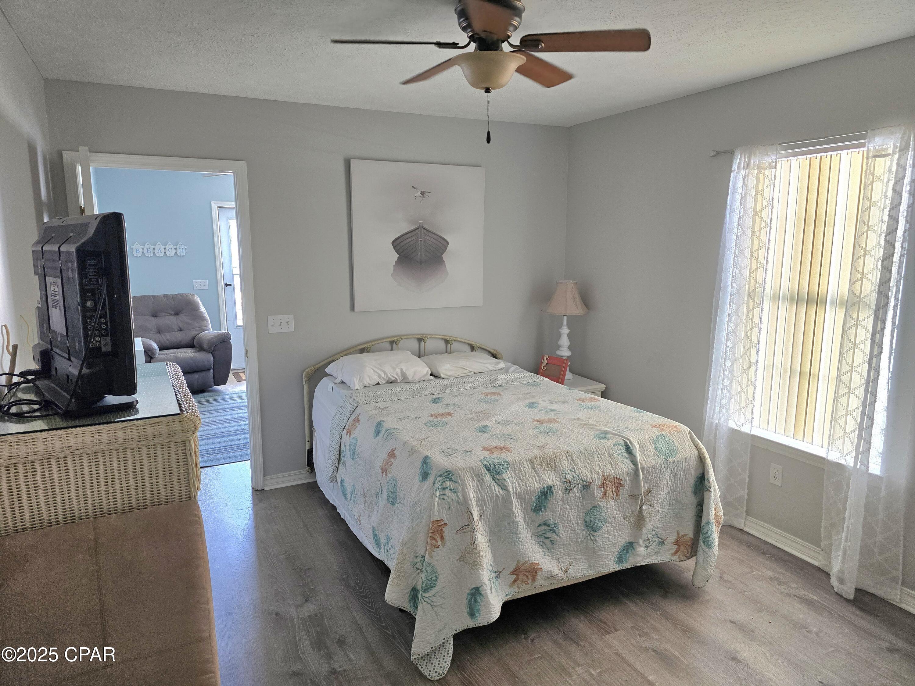 Image 15 For 300 Tarpon Drive