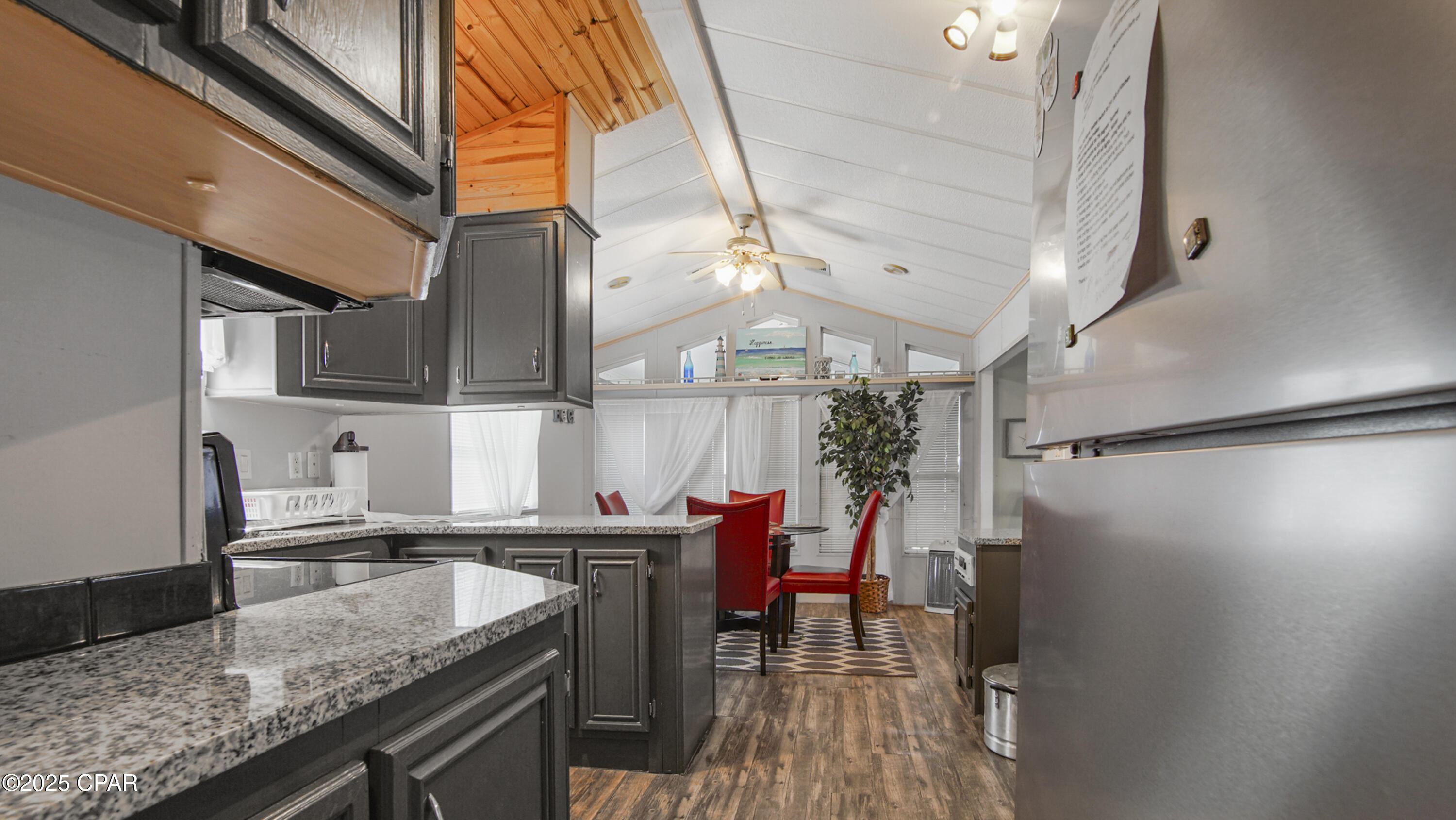 Image 15 For 1219 Thomas Drive 129
