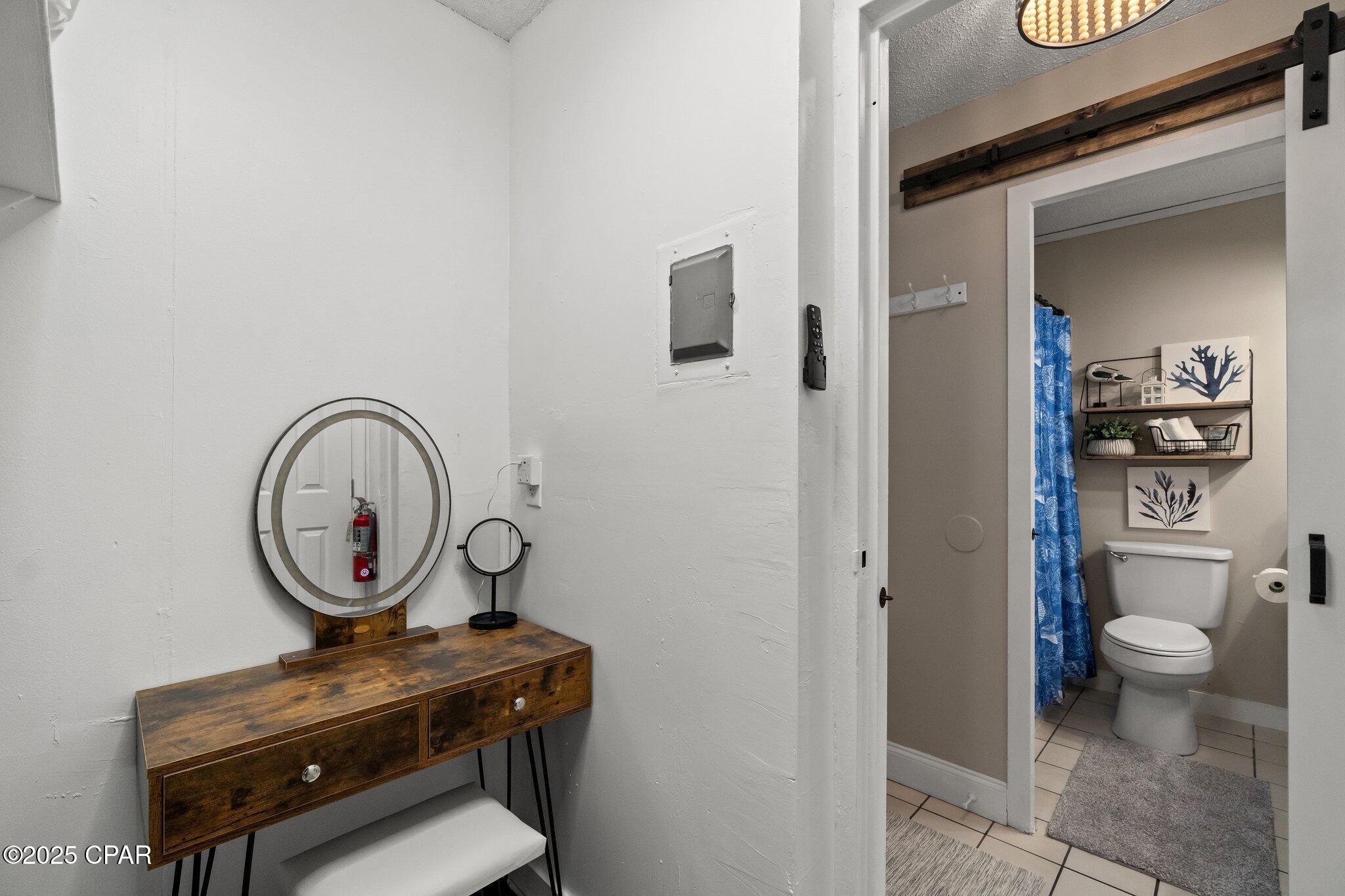 Image 40 For 8817 Thomas Drive A118
