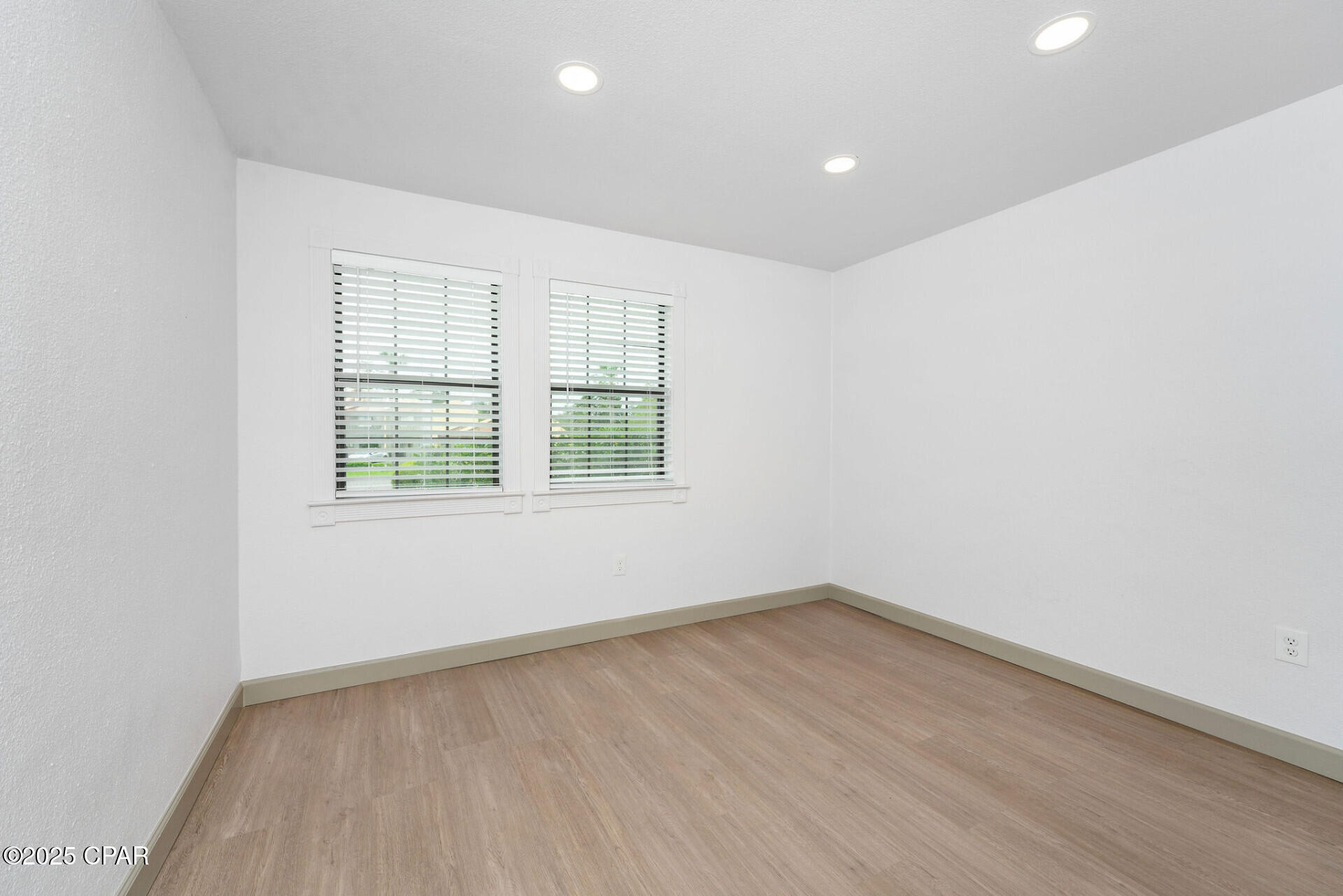 1025 W 19th Street #8D, Panama City, Florida image 8