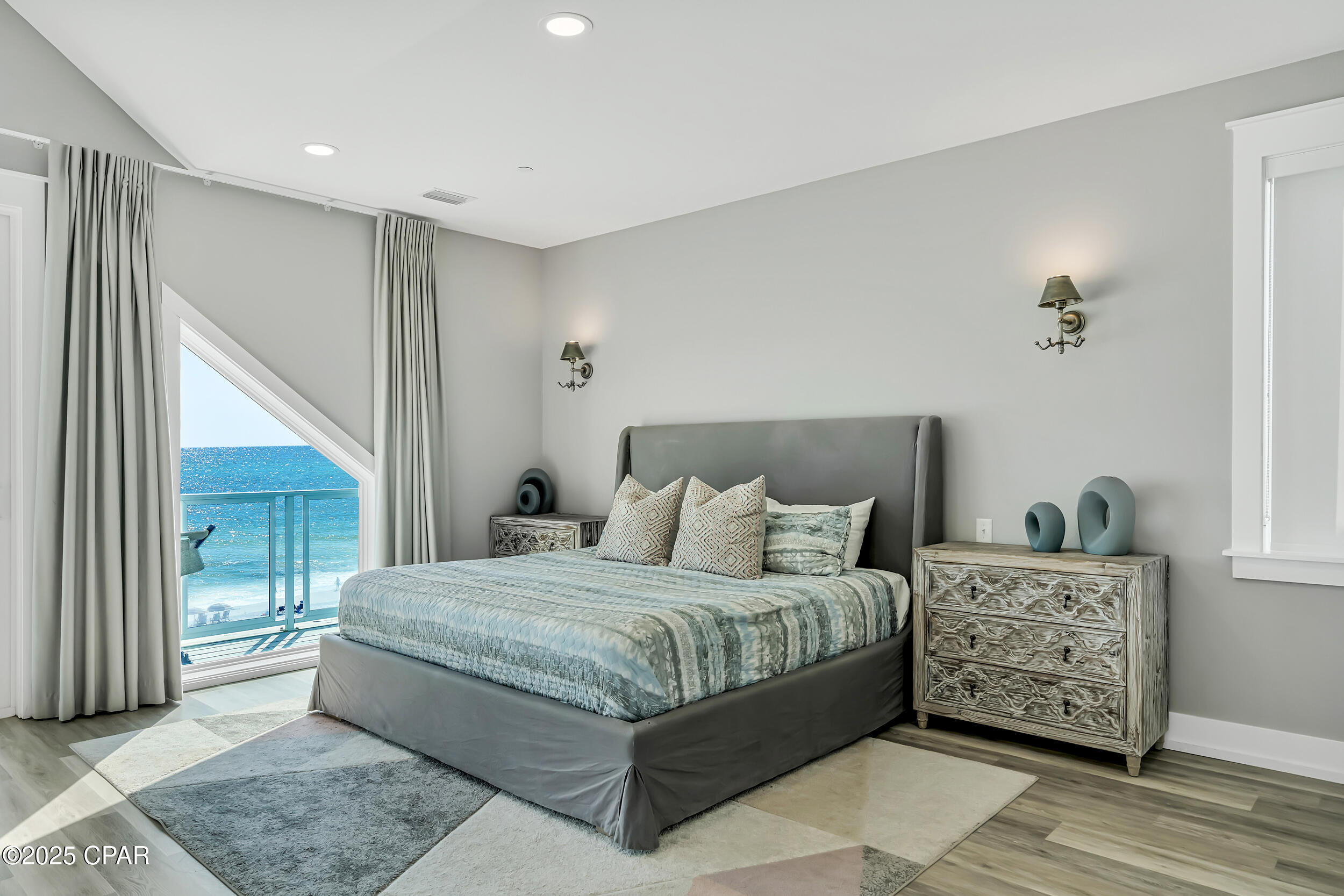 Image 73 For 8311 Surf Drive