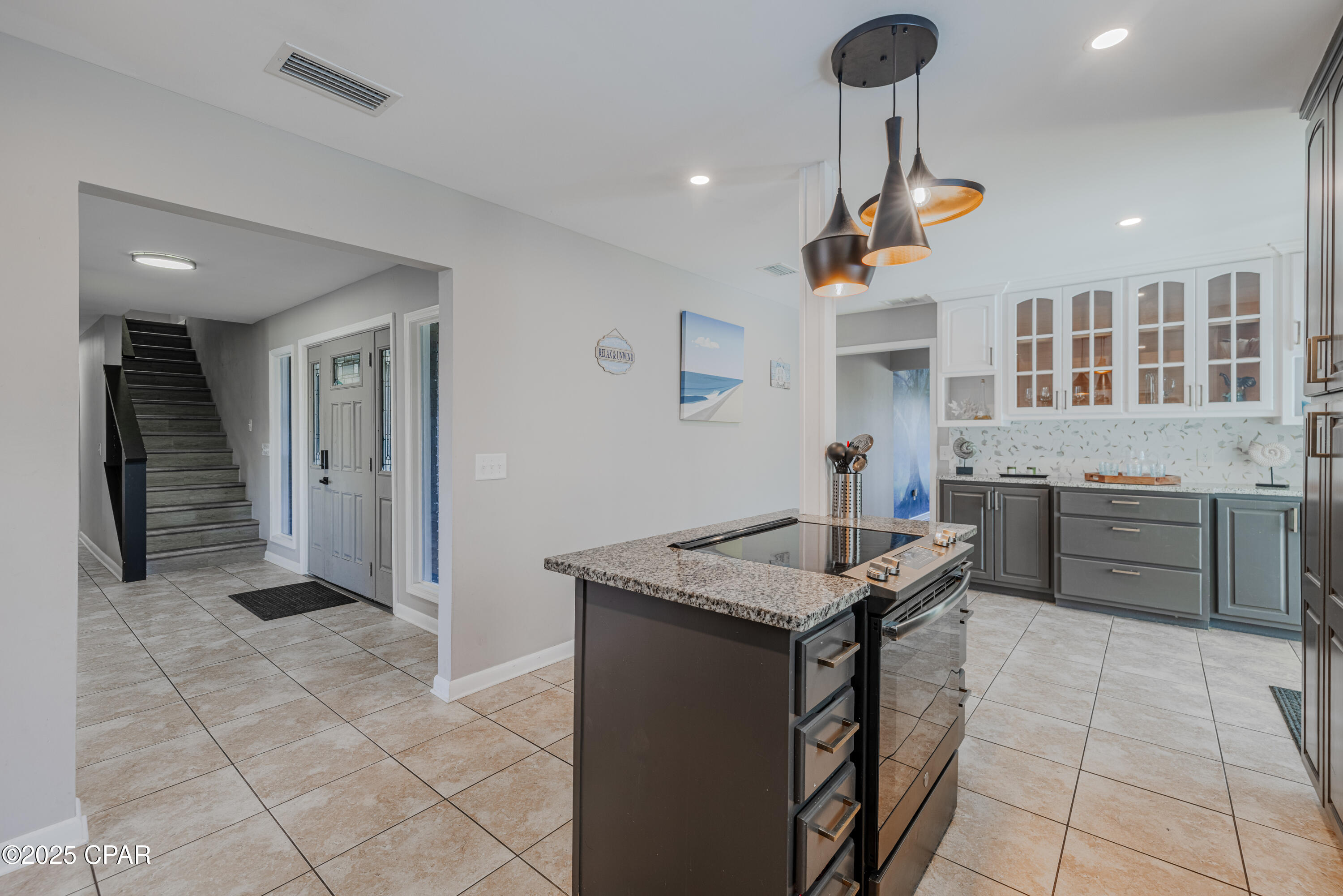 Image 11 For 703 Huntingdon Road
