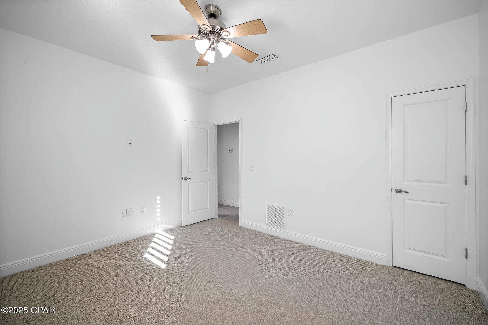 Image 63 For 306 Symphony Way