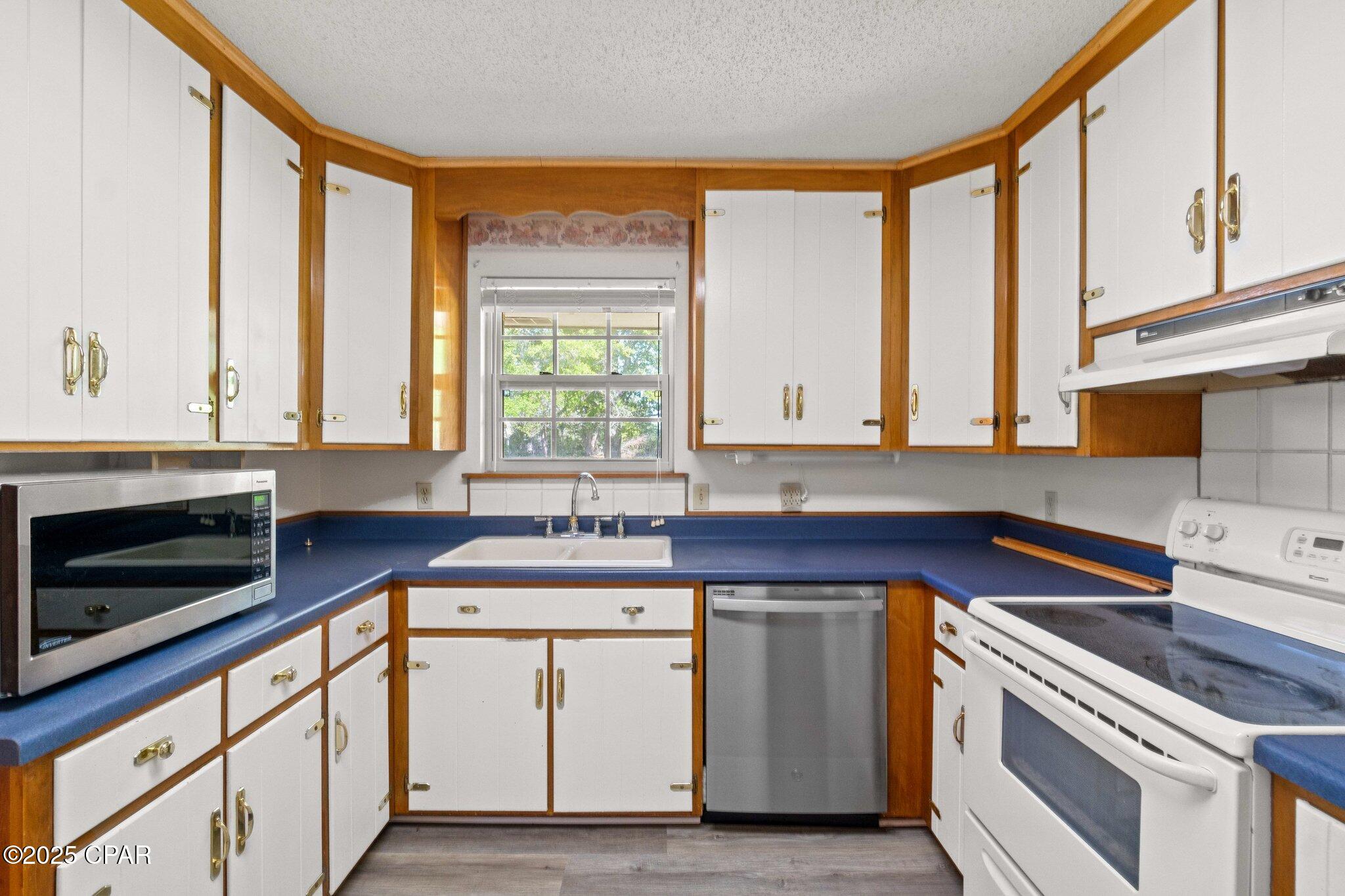 3663 Peanut Road, Cottondale, Florida image 13