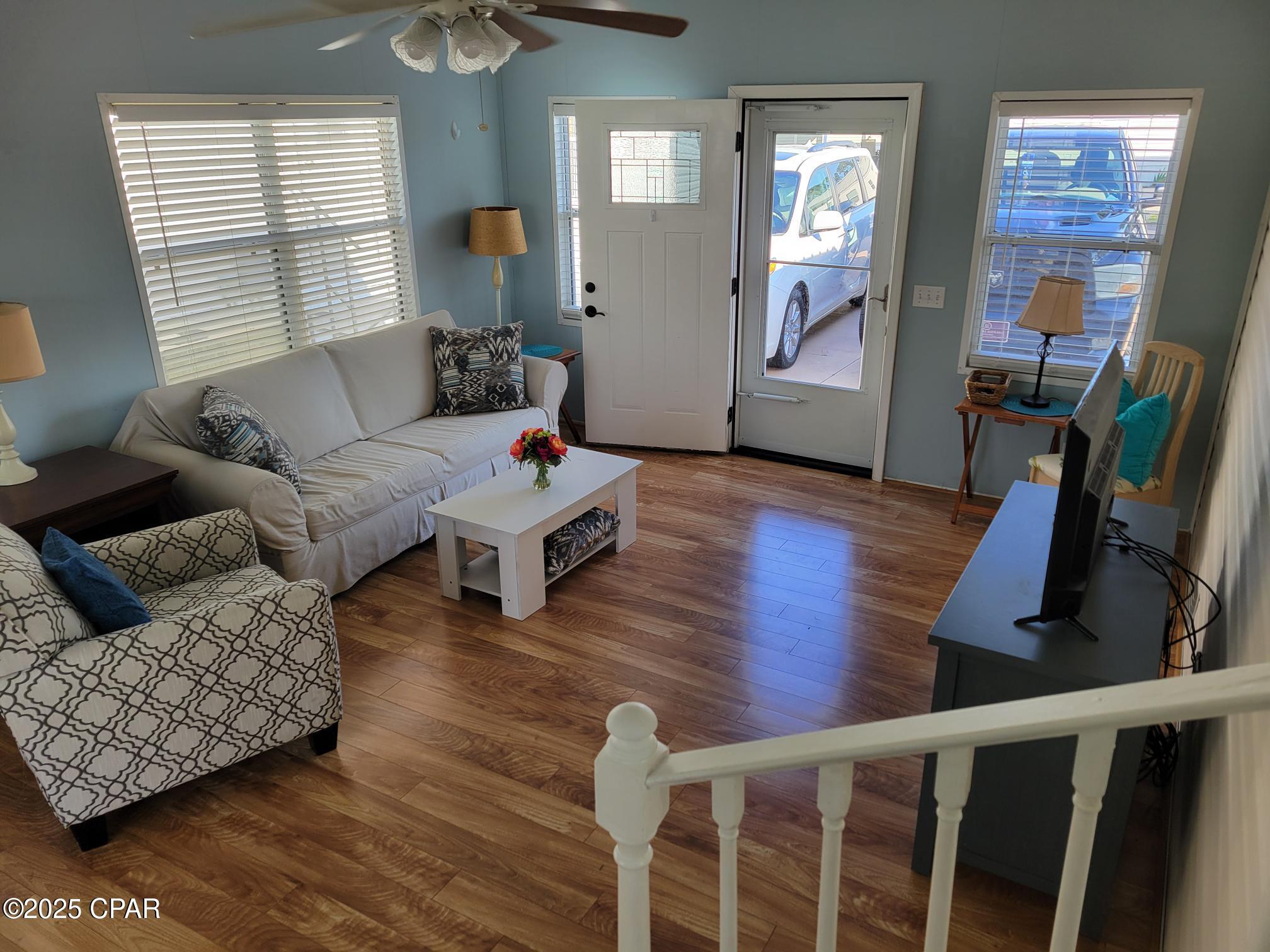 Image 1 For 1219 Thomas Drive 232