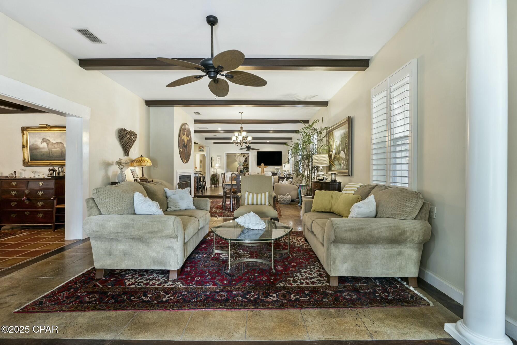 Listing photo id 17 for 20304 Front Beach Road